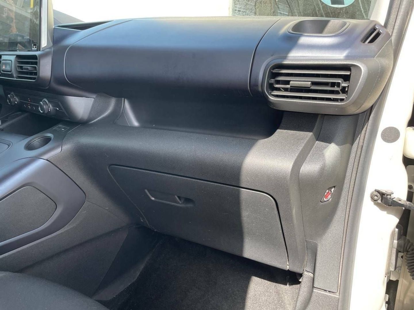 Peugeot Rifter Allure Standard PureTech EAT8 96 kW (130 CV)