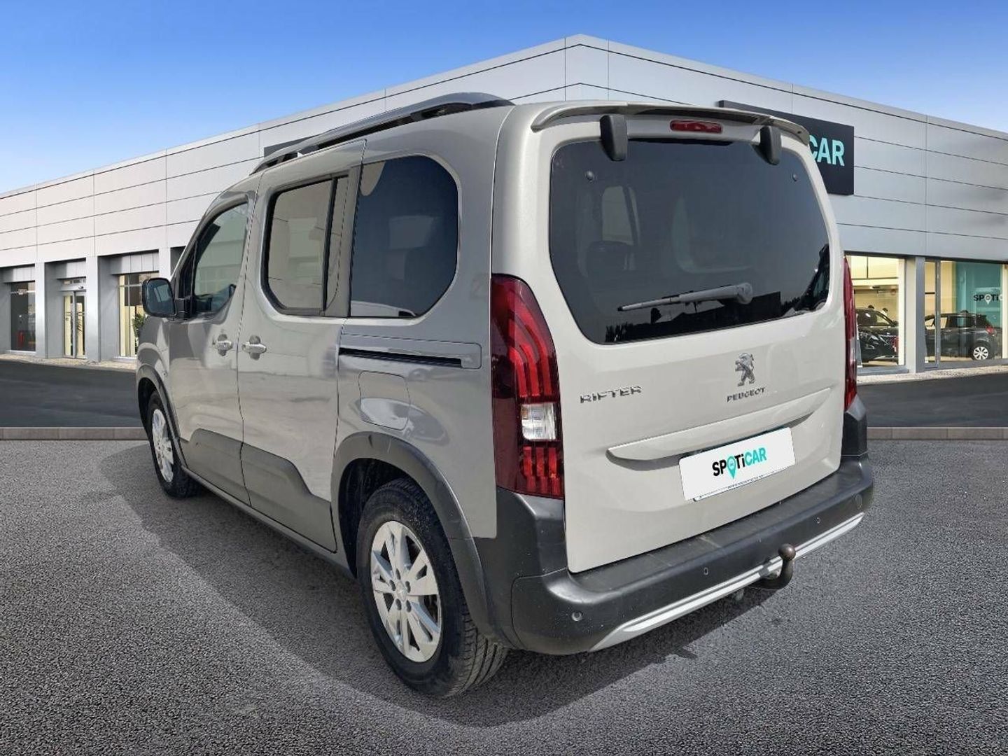 Peugeot Rifter Allure Standard PureTech EAT8 96 kW (130 CV)