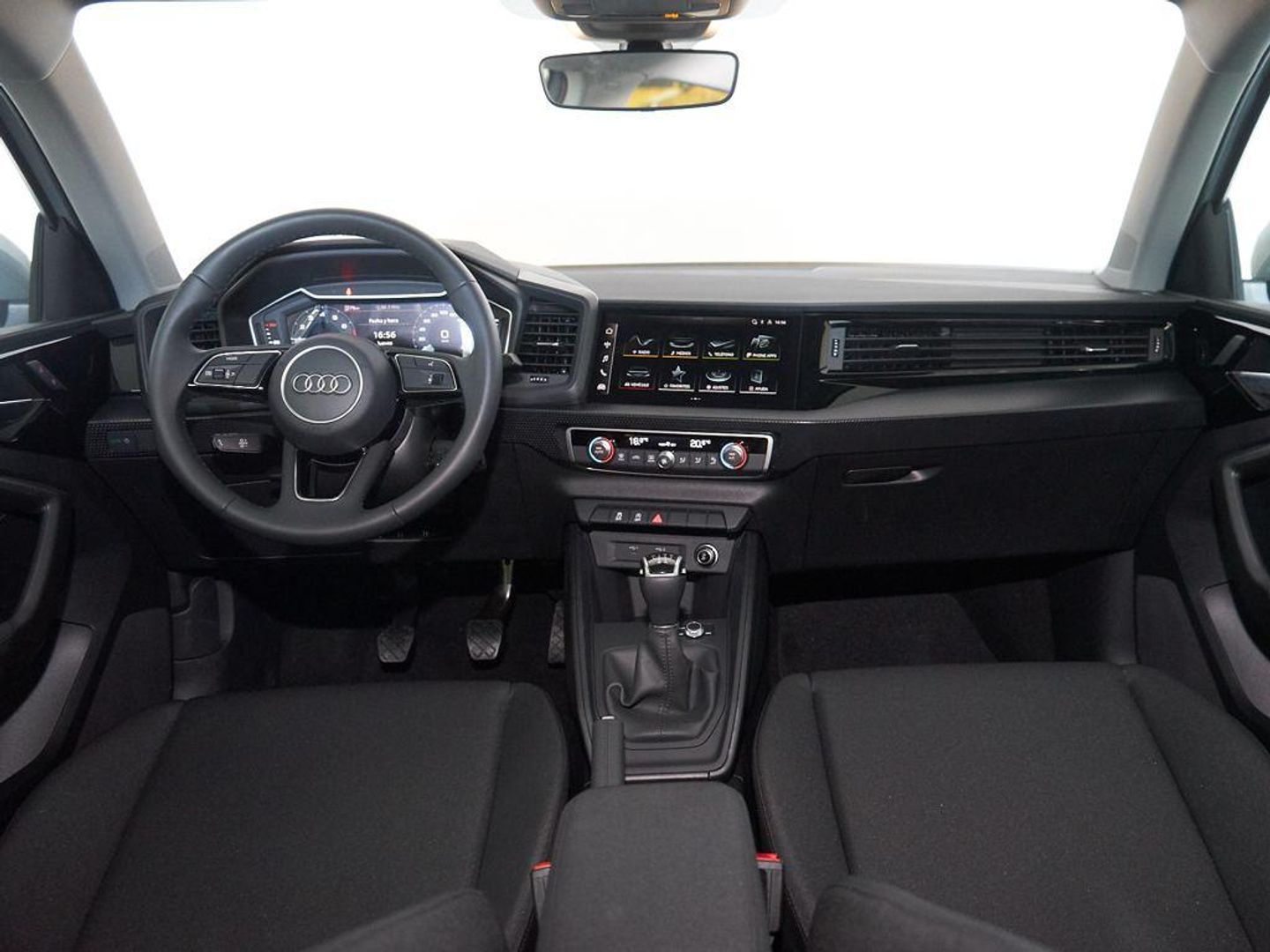 Audi A1 Sportback Advanced 25 TFSI 70 kW (95 CV)