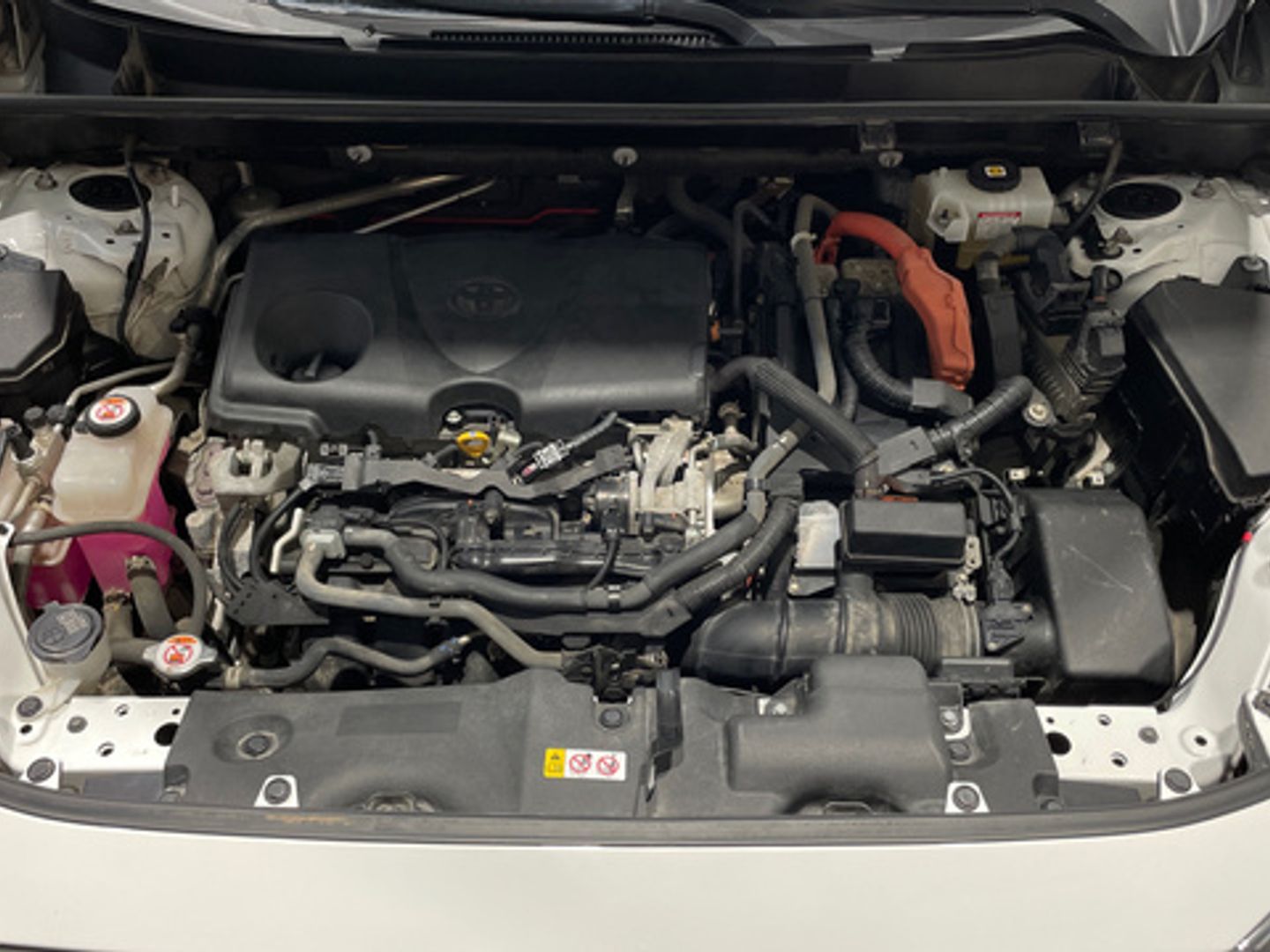 Toyota Rav4 220H Business 4WD 163 kW (222 CV)