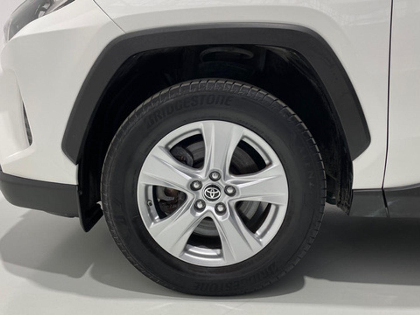 Toyota Rav4 220H Business 4WD 163 kW (222 CV)