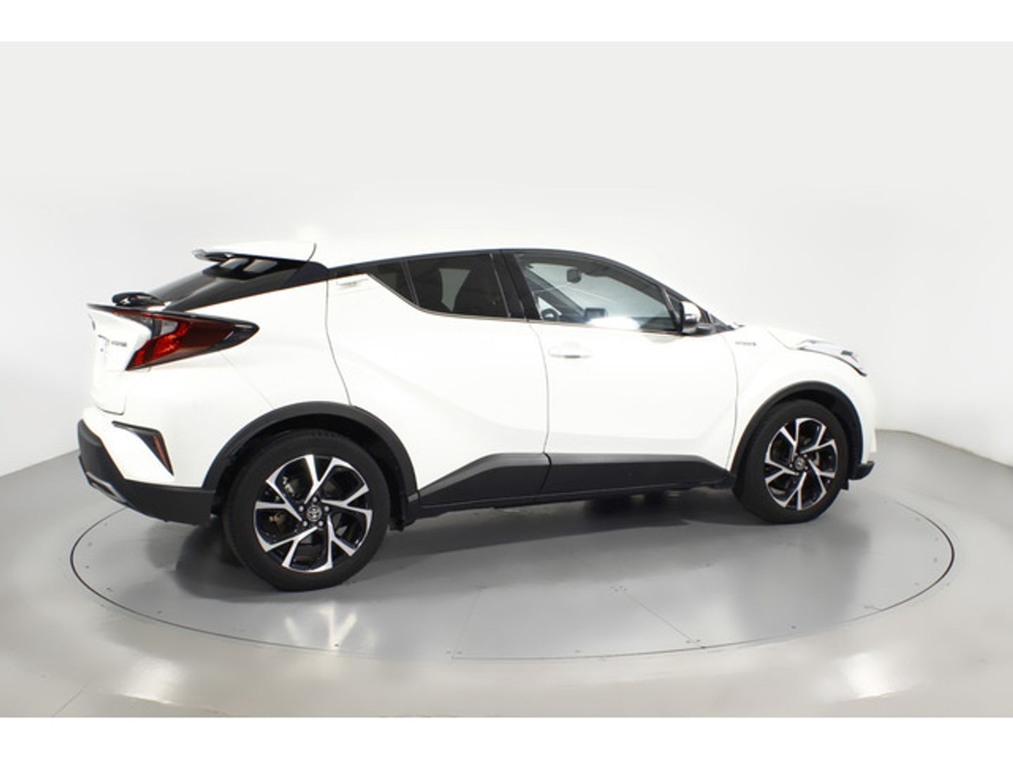 Toyota C-HR 180H Advance 135 kW (184 CV)