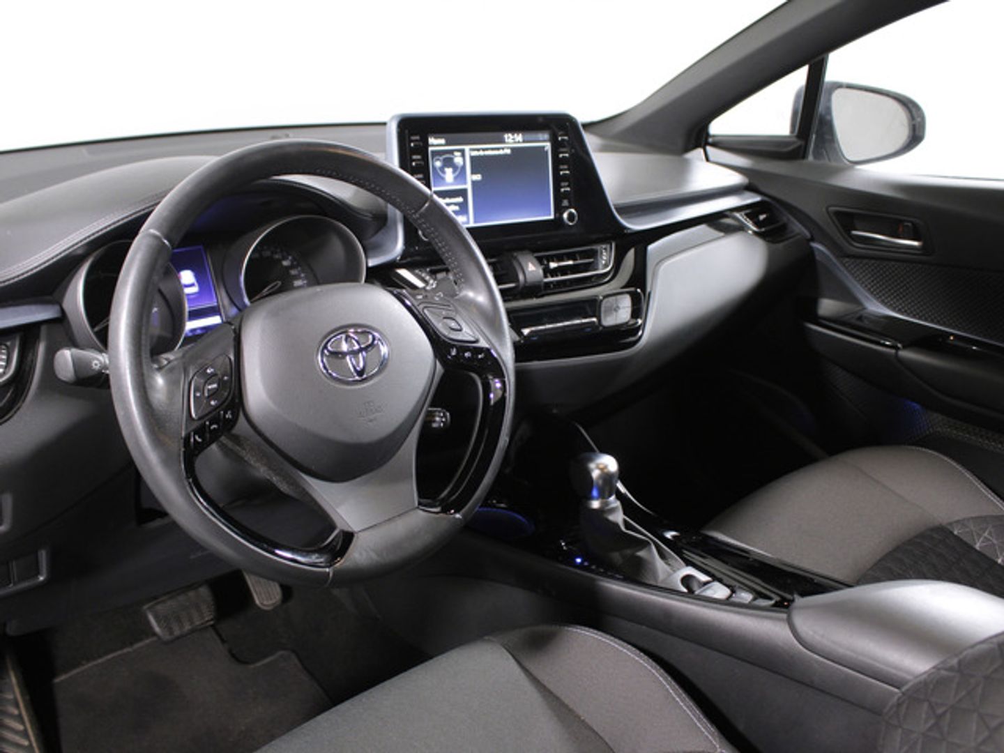 Toyota C-HR 180H Advance 135 kW (184 CV)