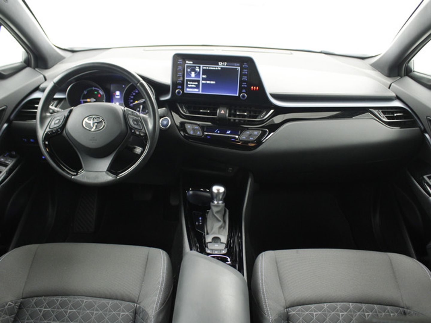 Toyota C-HR 180H Advance 135 kW (184 CV)
