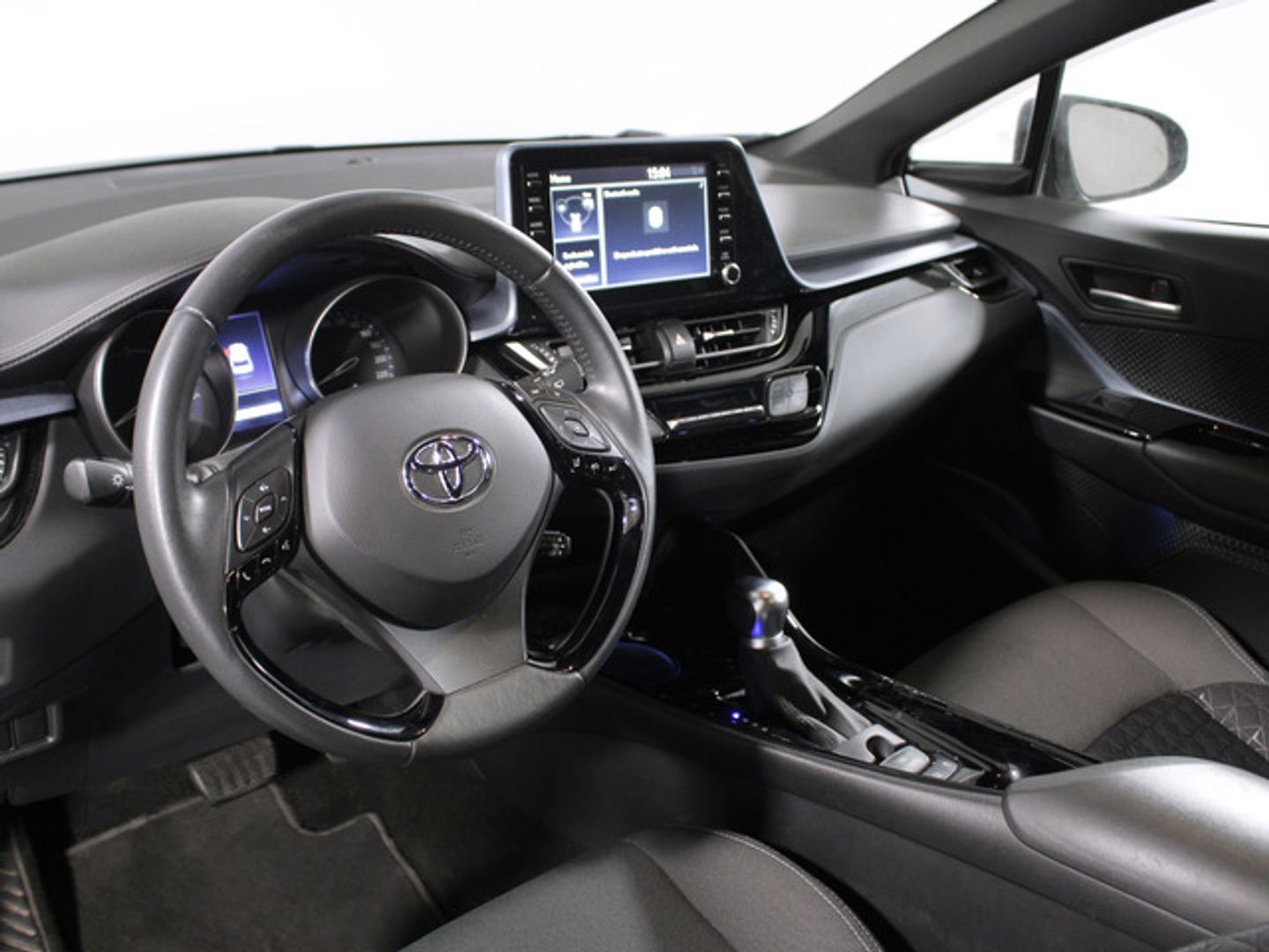 Toyota C-HR 180H Advance 135 kW (184 CV)