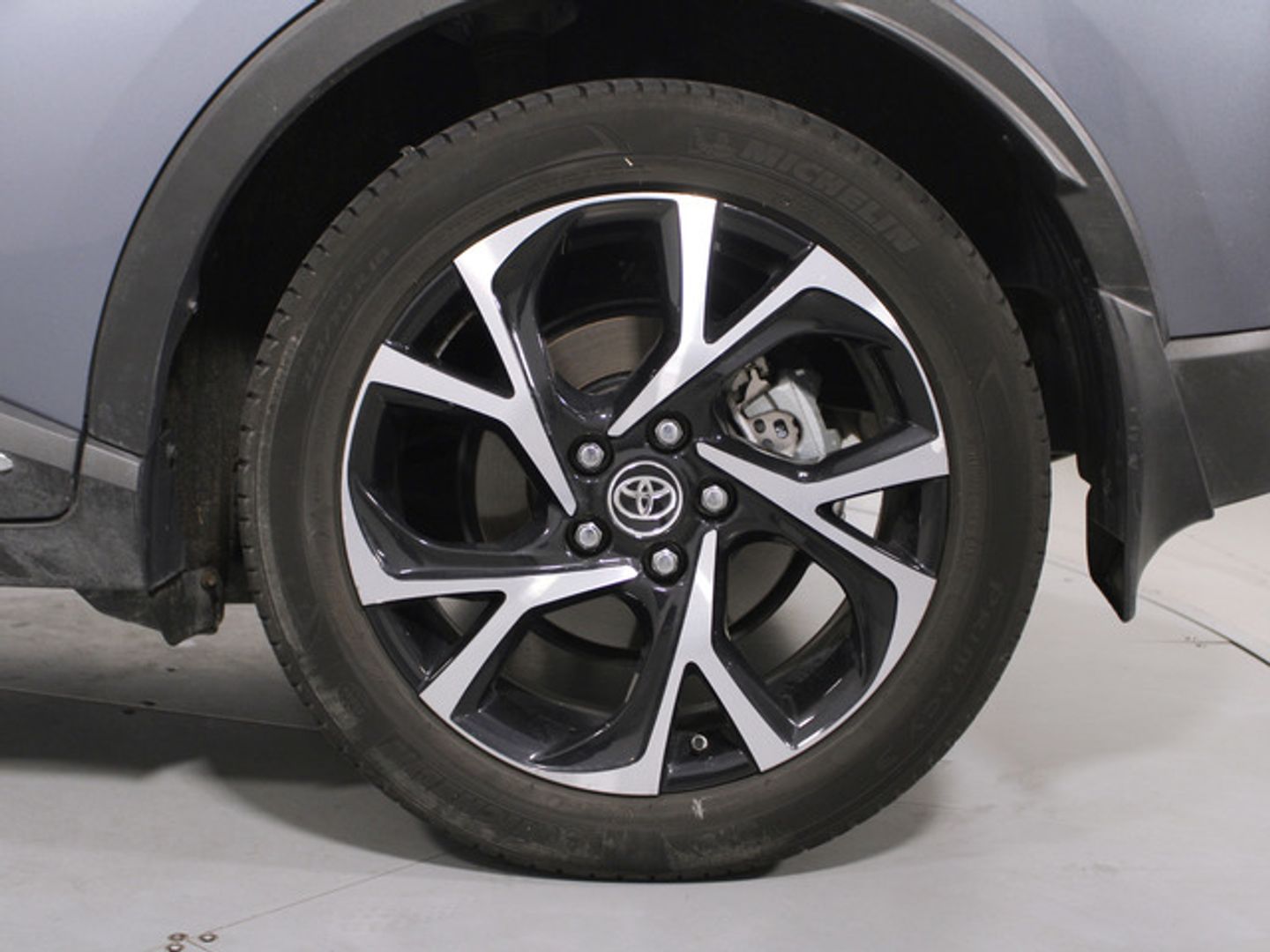 Toyota C-HR 180H Advance 135 kW (184 CV)