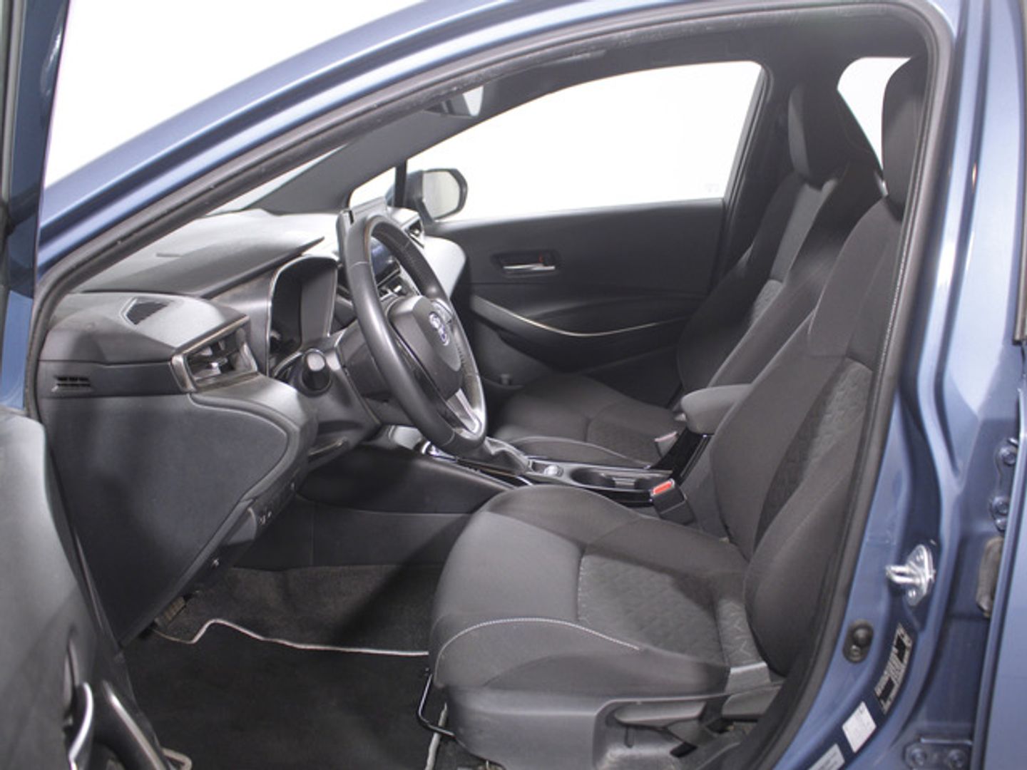 Toyota Corolla 1.8 125 Híbrido Active Tech E-CVT 90 kW (122 CV)