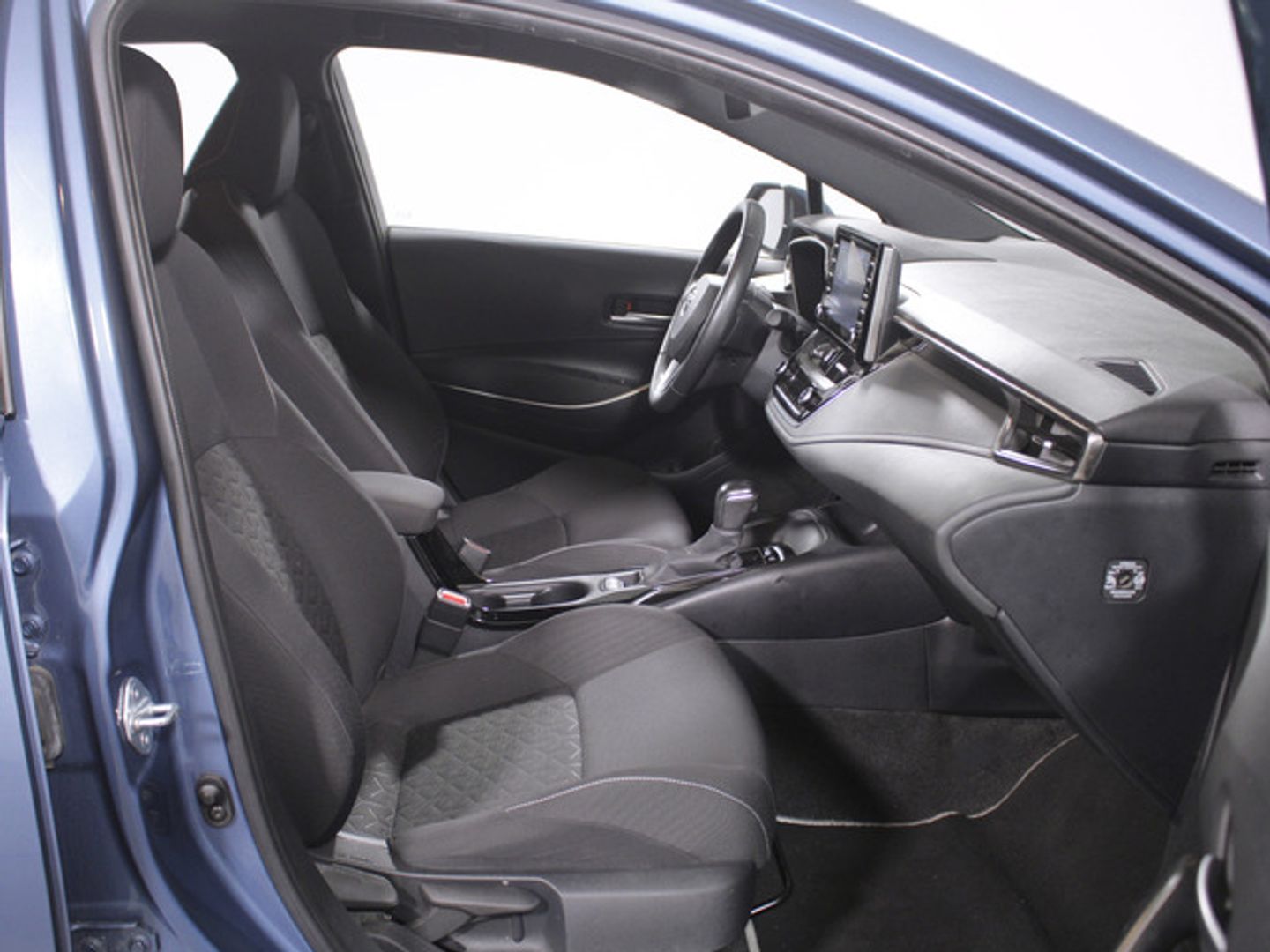 Toyota Corolla 1.8 125 Híbrido Active Tech E-CVT 90 kW (122 CV)