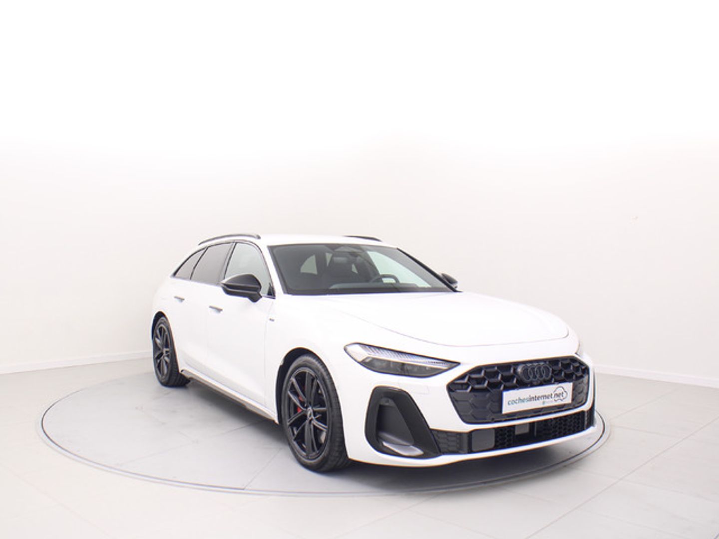 Audi A5 Avant e-hybrid Black Line quattro 270 kW (367 CV) Blanco Familiar