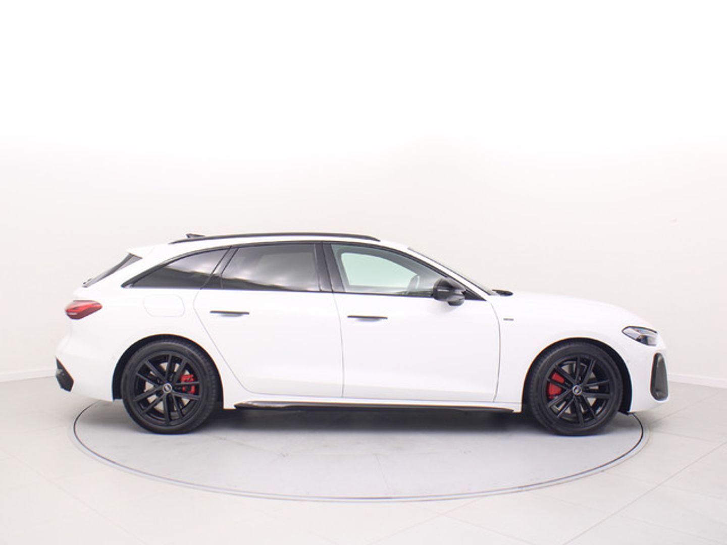Audi A5 Avant e-hybrid Black Line quattro 270 kW (367 CV)