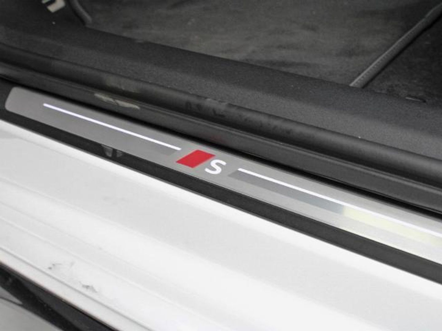 Audi A5 Avant e-hybrid Black Line quattro 270 kW (367 CV)