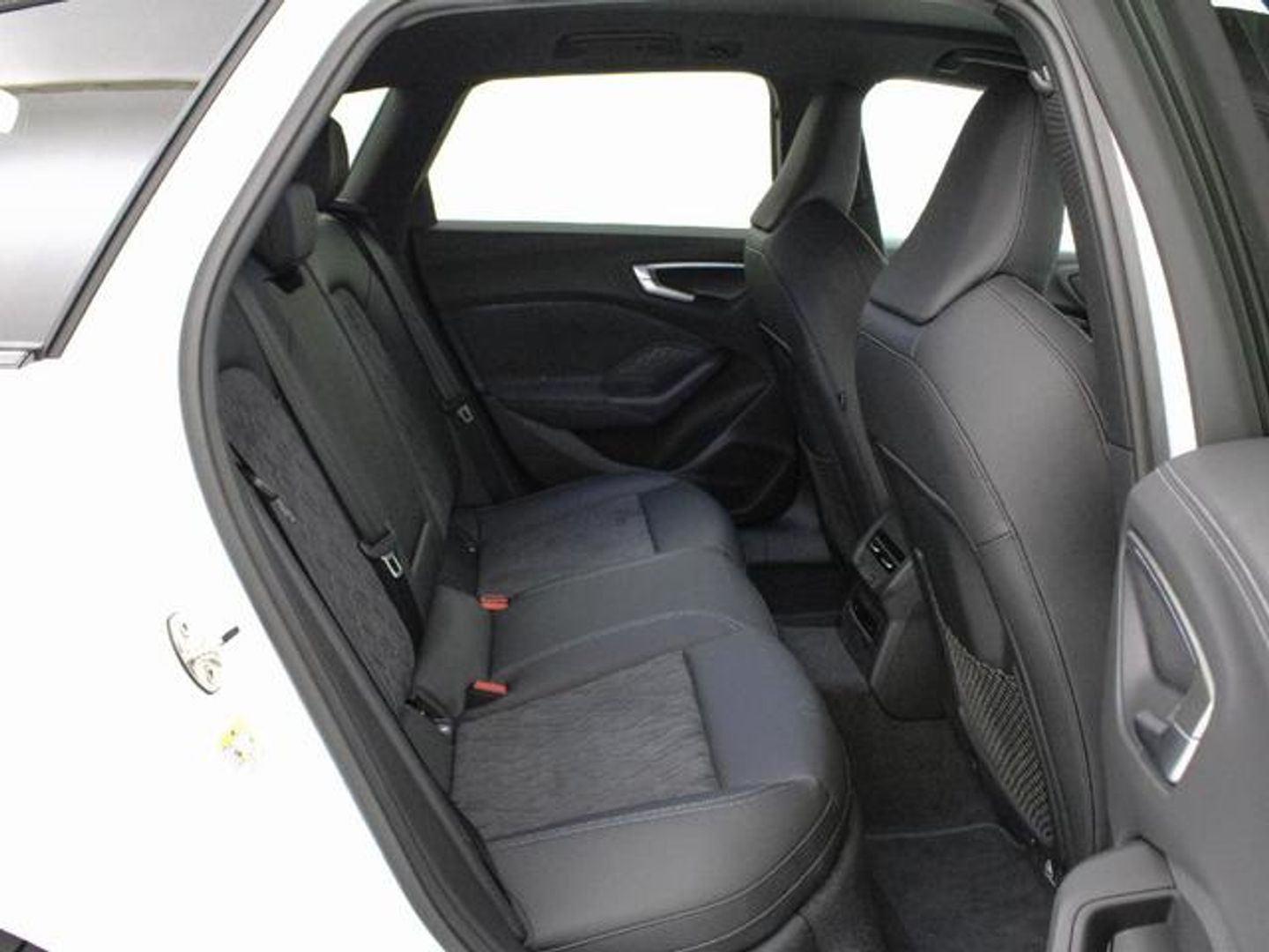 Audi A5 Avant e-hybrid Black Line quattro 270 kW (367 CV)