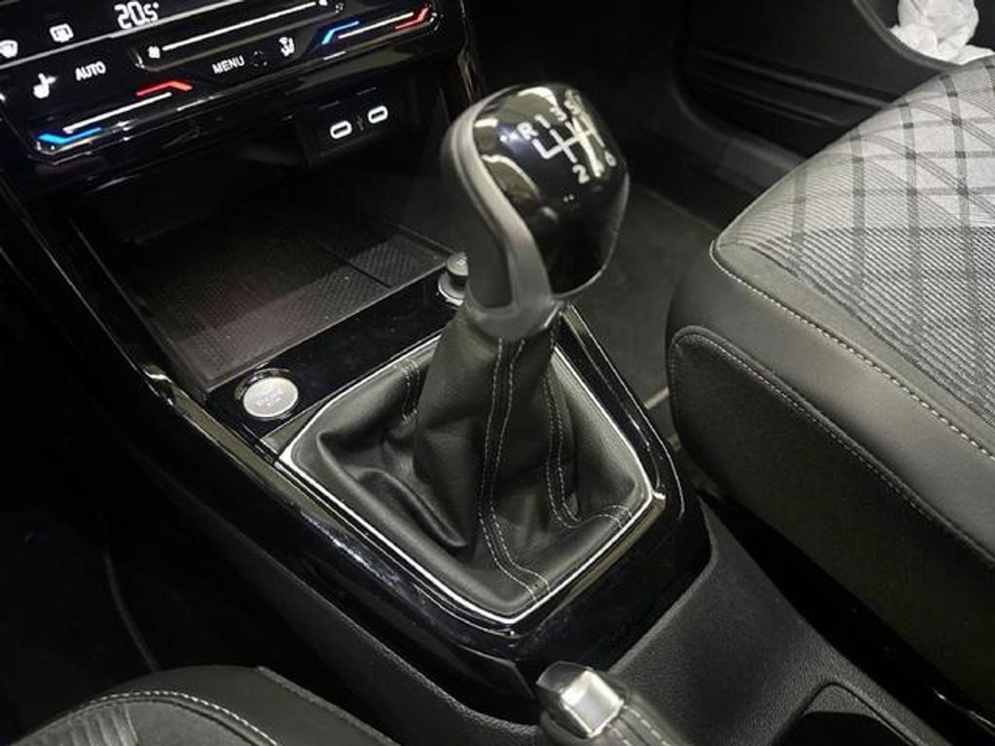 Volkswagen T-Cross R-Line 1.0 TSI 85 kW (116 CV)