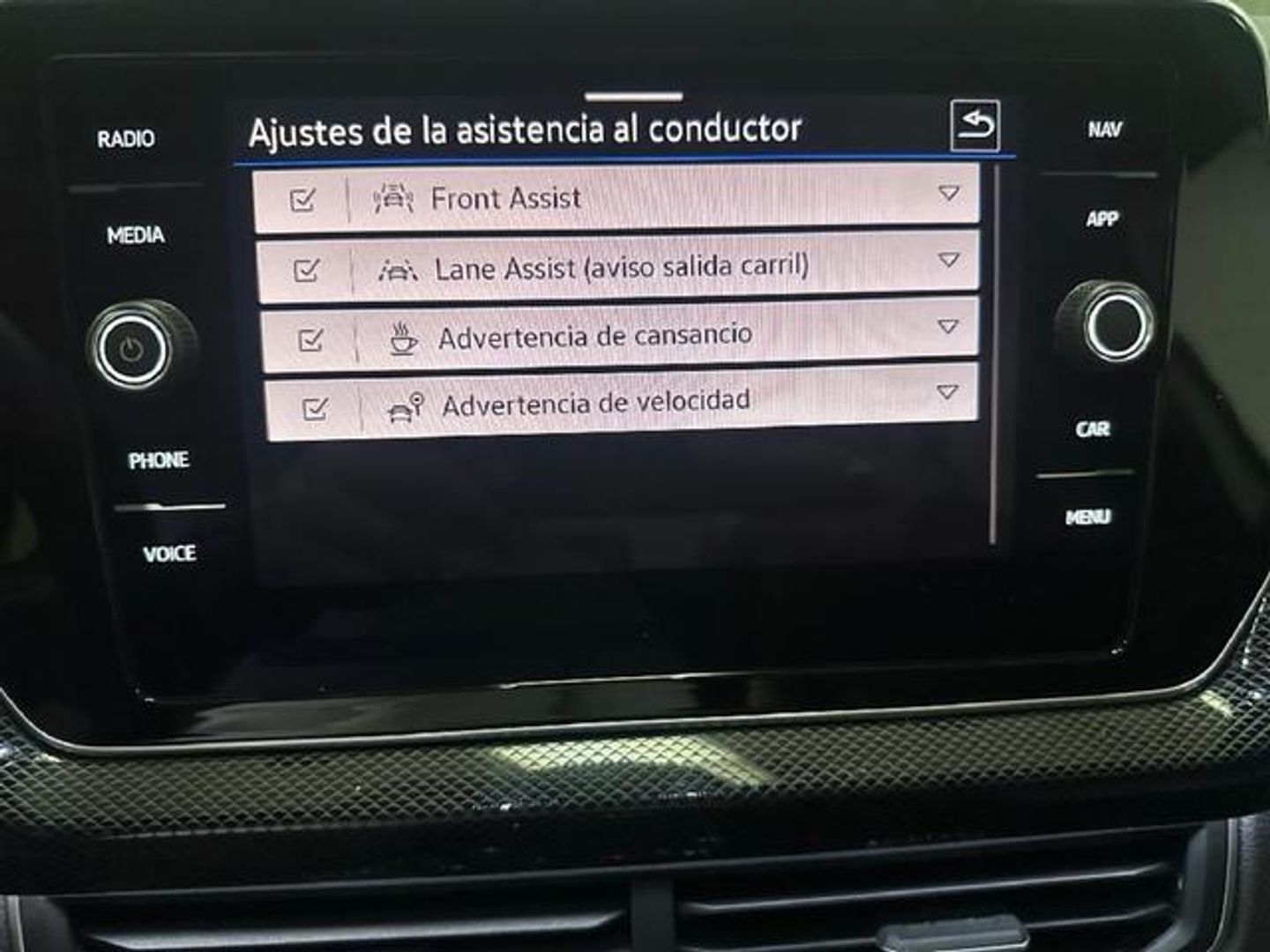 Volkswagen T-Cross R-Line 1.0 TSI 85 kW (116 CV)