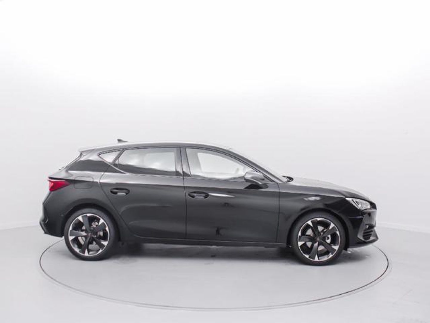 CUPRA León 1.5 eTSI DSG 110 kW (150 CV)