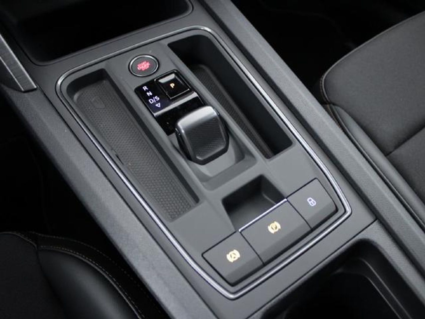 CUPRA León 1.5 eTSI DSG 110 kW (150 CV)