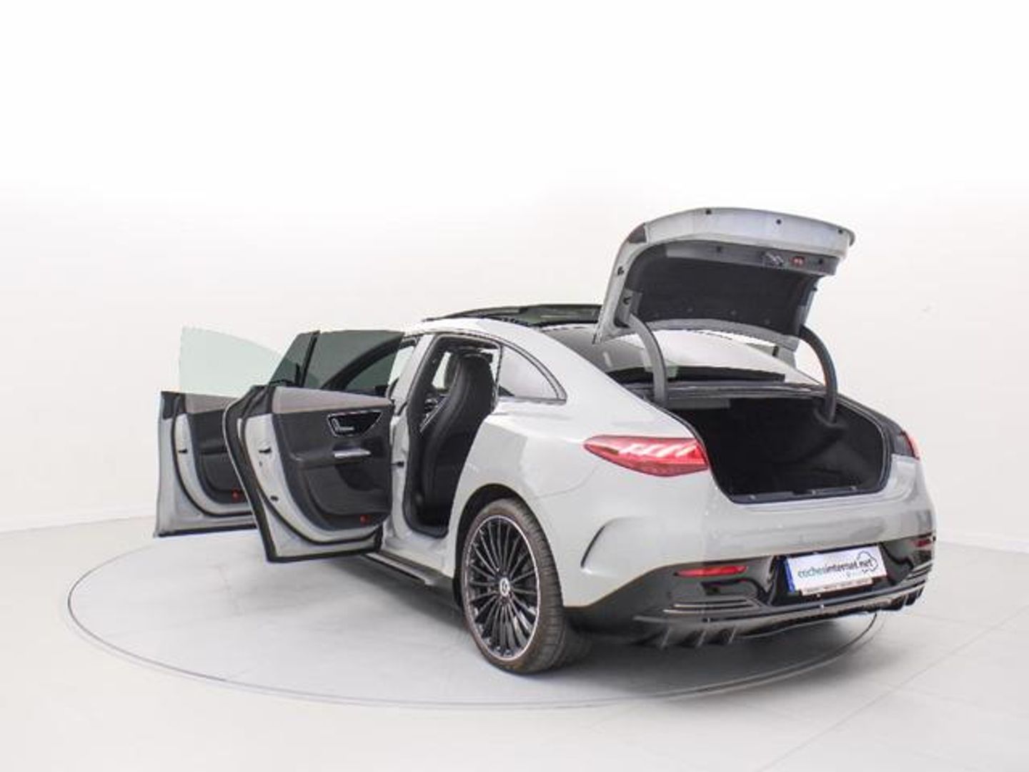 Mercedes-Benz EQE Berlina 350 215 kW (292 CV)