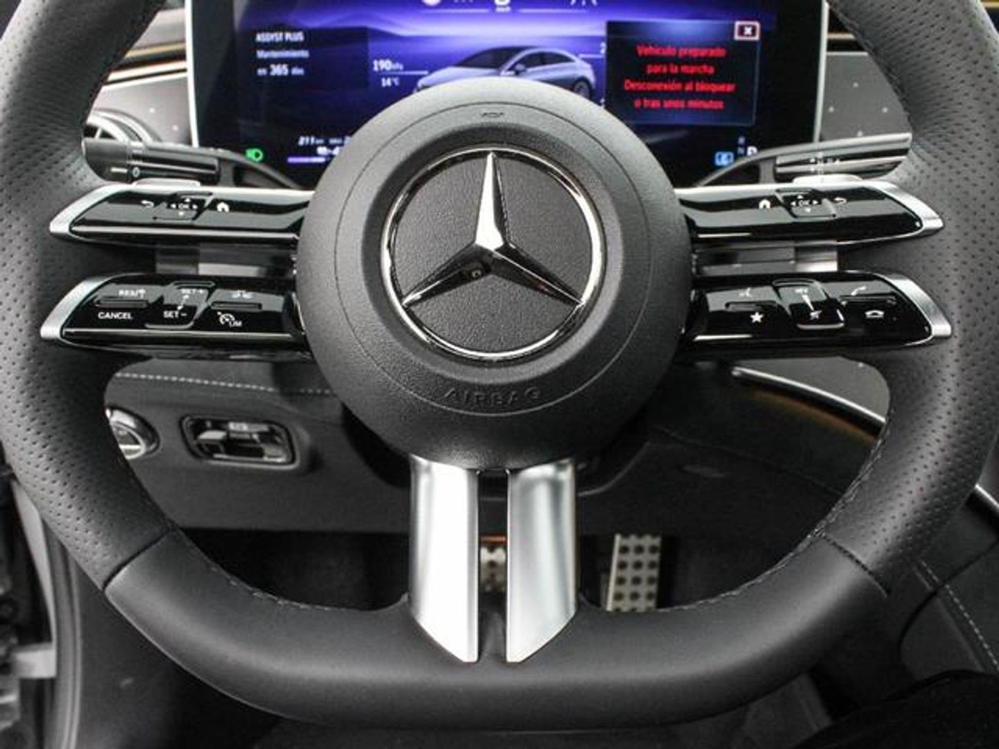 Mercedes-Benz EQE Berlina 350 215 kW (292 CV)