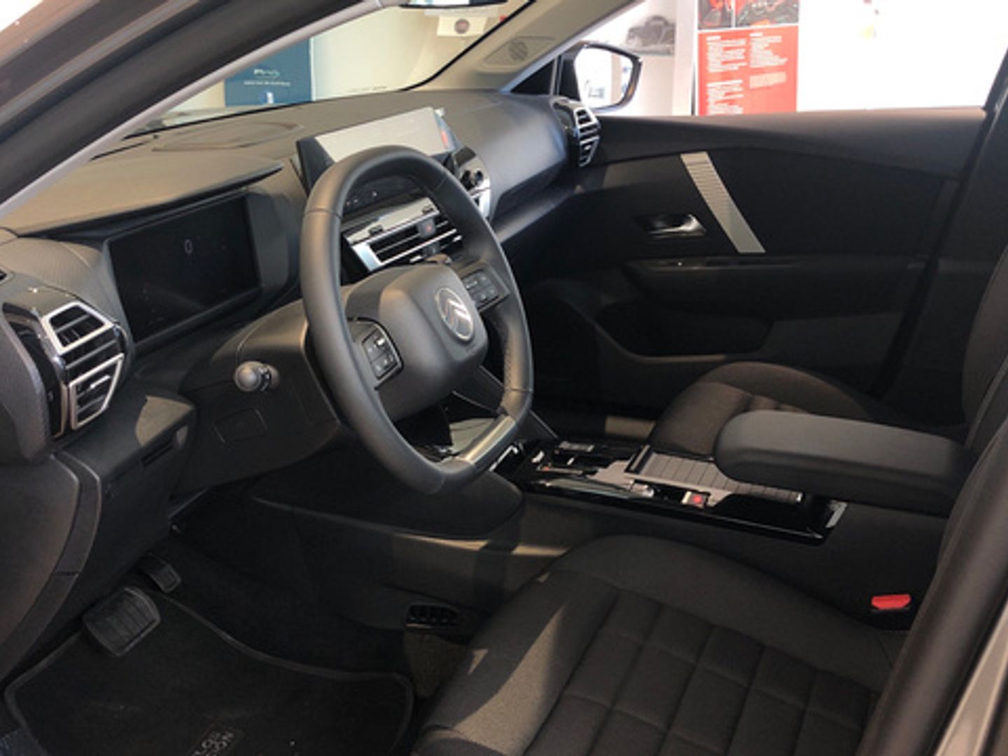 Citroen C4 Hybrid 136 e-DCS6 Business Edition 100 kW (136 CV)