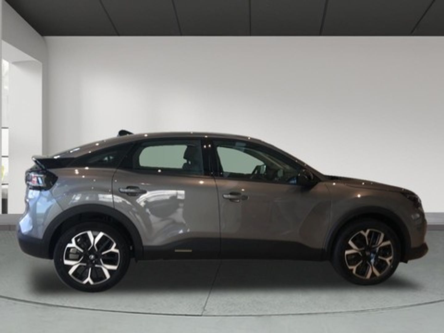 Citroen C4 Hybrid 136 e-DCS6 Business Edition 100 kW (136 CV)