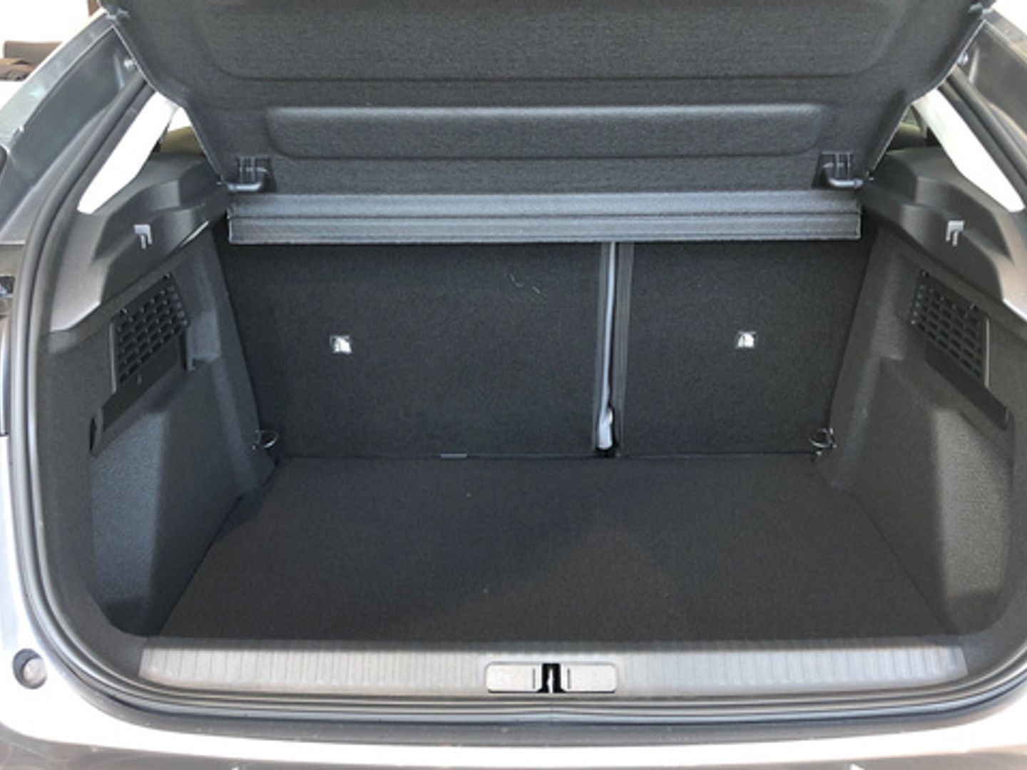 Citroen C4 Hybrid 136 e-DCS6 Business Edition 100 kW (136 CV)