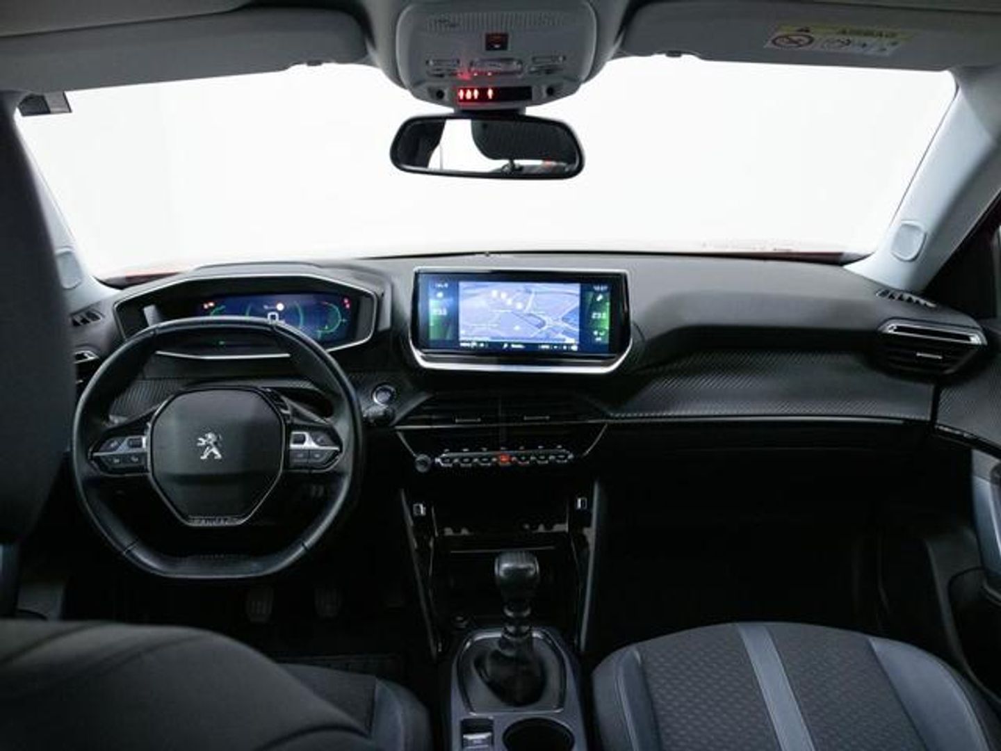 Peugeot 2008 PureTech 130 S&S Allure 96 kW (130 CV)