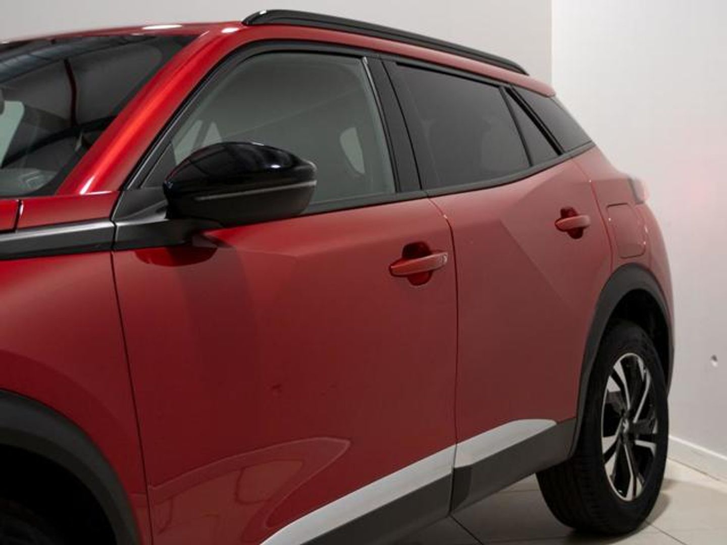 Peugeot 2008 PureTech 130 S&S Allure 96 kW (130 CV)