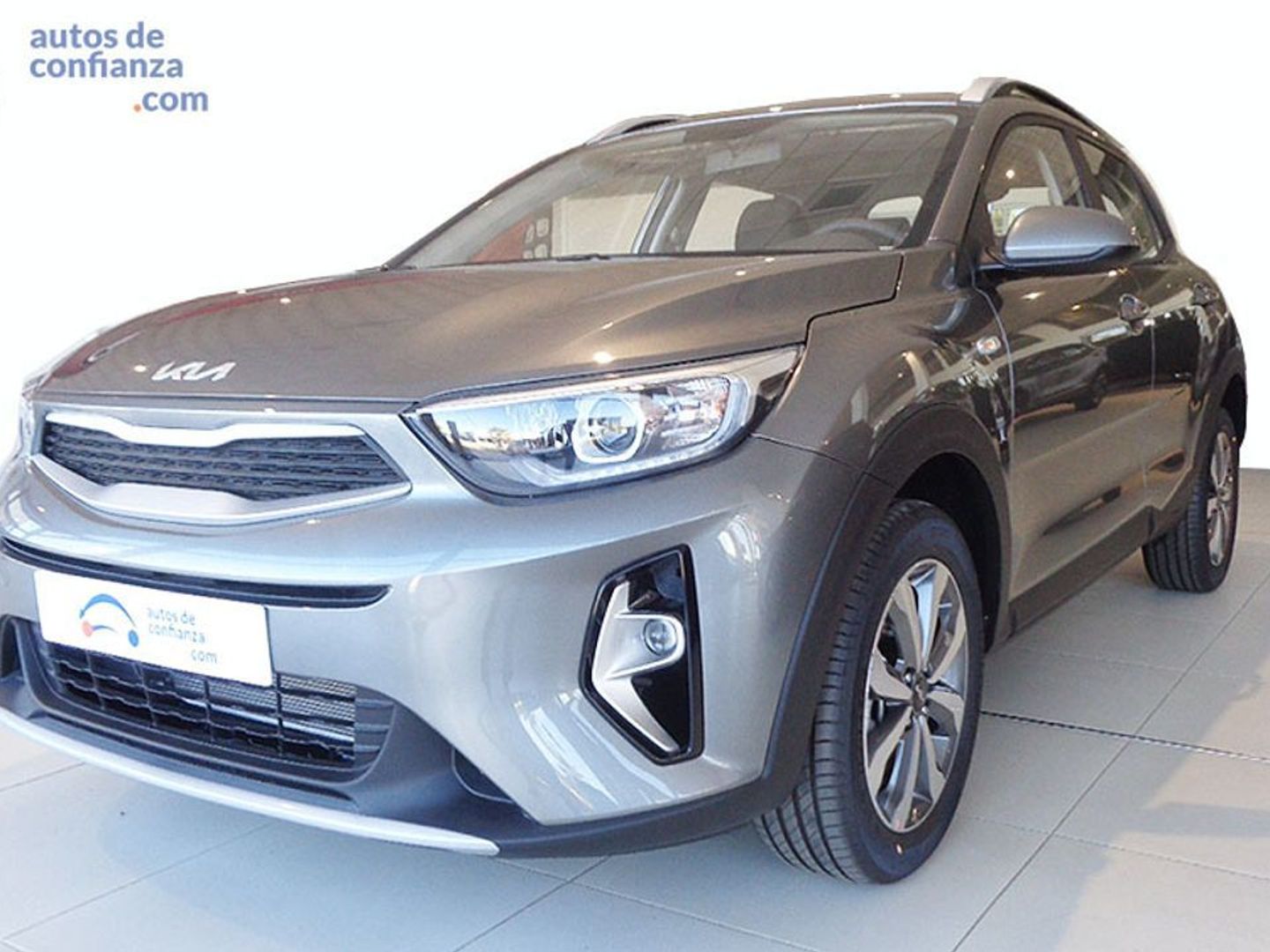 Kia Stonic 1.0 T-GDi MHEV MT Concept 74 kW (100 CV) Gris SUV