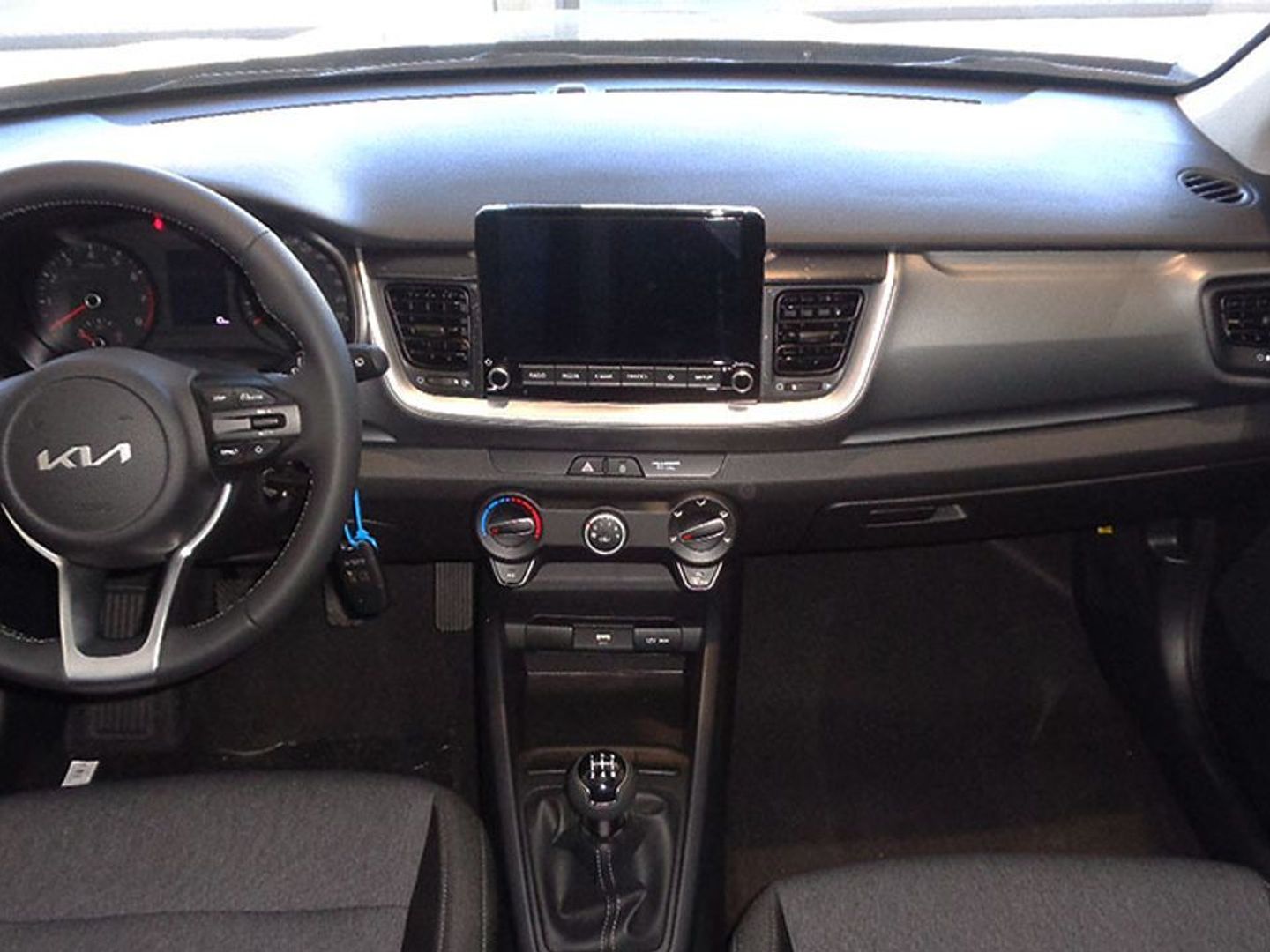 Kia Stonic 1.0 T-GDi MHEV MT Concept 74 kW (100 CV)