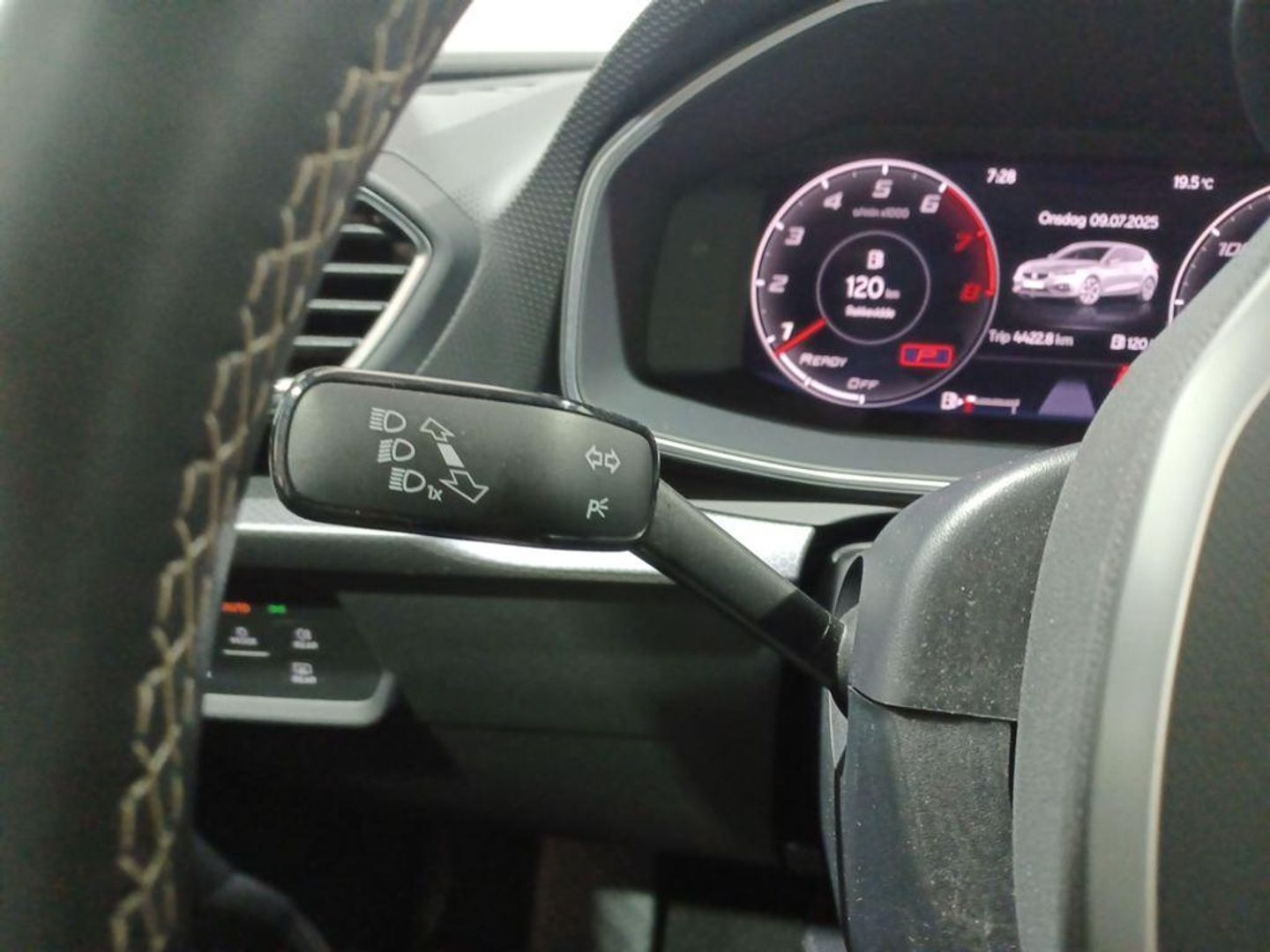 SEAT León 1.5 eTSI S&S Style Special Edition Vision DSG 110 kW (150 CV)
