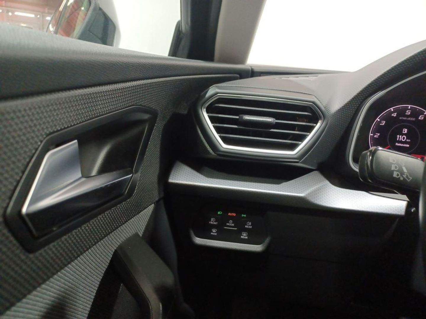 SEAT León 1.5 eTSI S&S Style Special Edition Vision DSG 110 kW (150 CV)