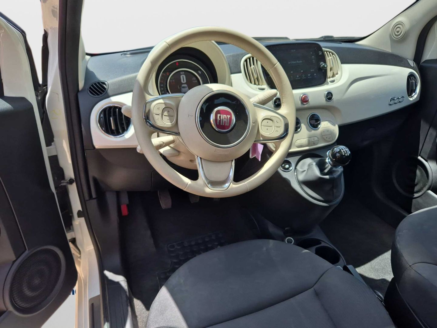 Fiat 500 1.0 Hybrid Dolcevita 51 kW (70 CV)