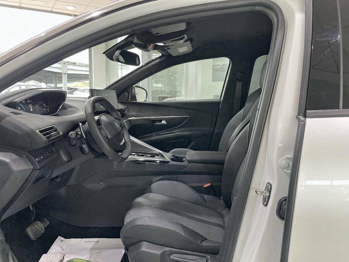 Peugeot 5008 BlueHDI 130 S&S Allure Pack EAT8 96 kW (130 CV)