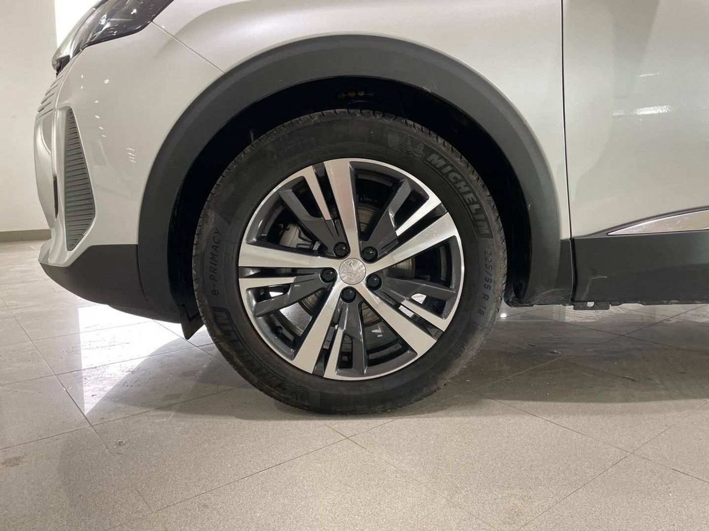 Peugeot 5008 BlueHDI 130 S&S Allure Pack EAT8 96 kW (130 CV)