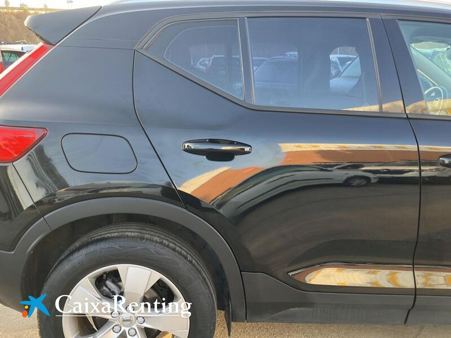 Volvo XC40 T2 Momentum Pro Auto 95 kW (129 CV)