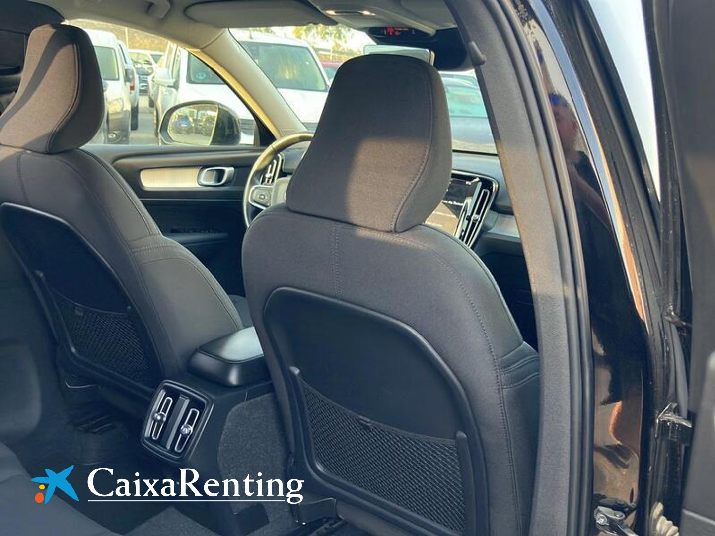 Volvo XC40 T2 Momentum Pro Auto 95 kW (129 CV)