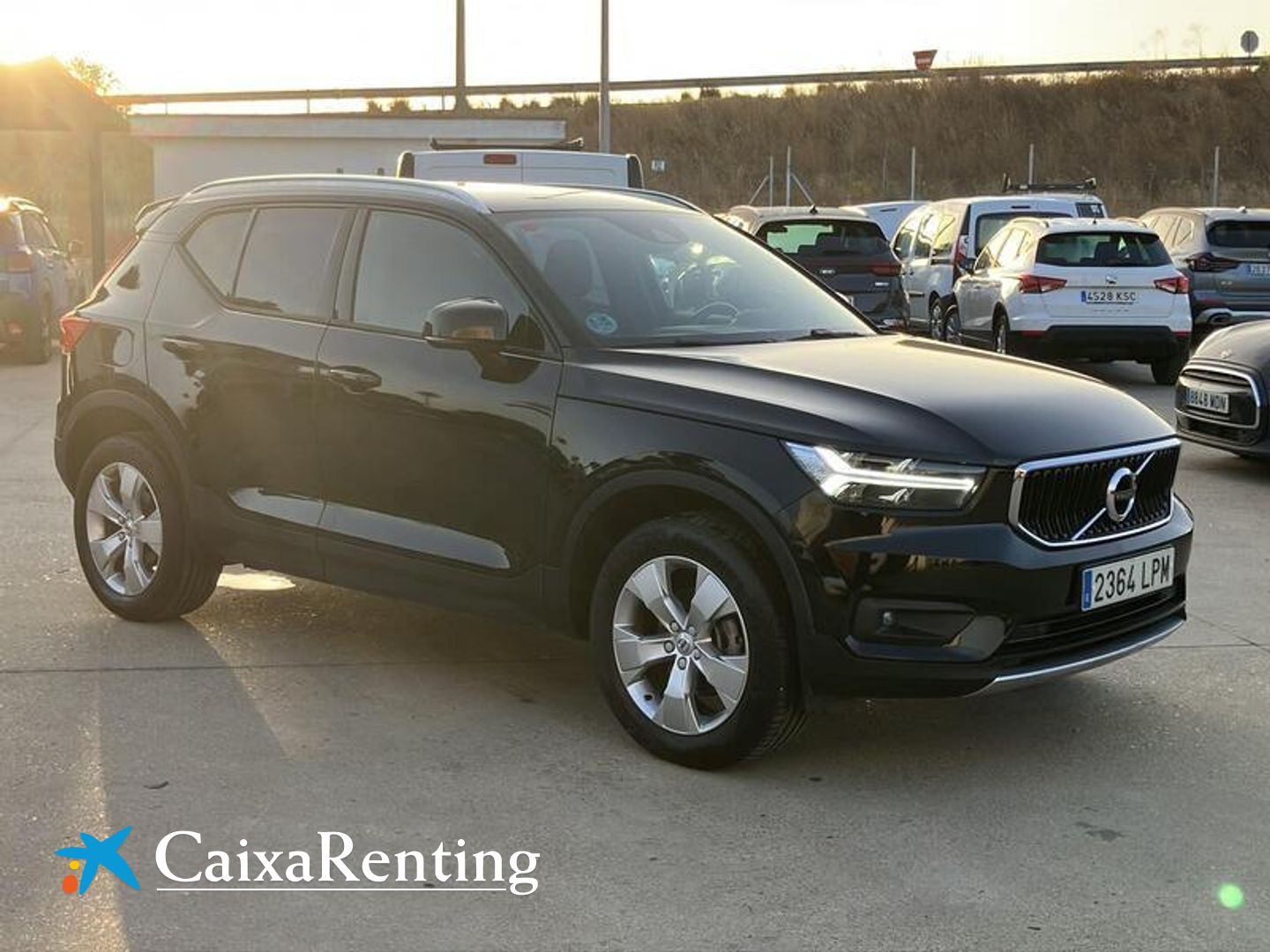 Volvo XC40 T2 Momentum Pro Auto 95 kW (129 CV)