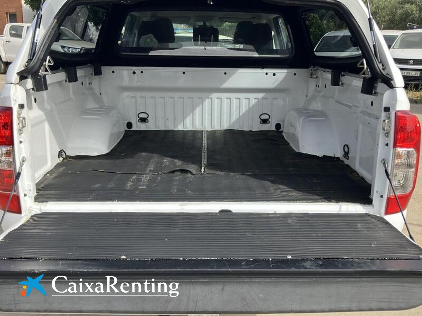 Nissan Navara PickUp 2.3 dCi Doble Cabina Visia 120 kW (163 CV)