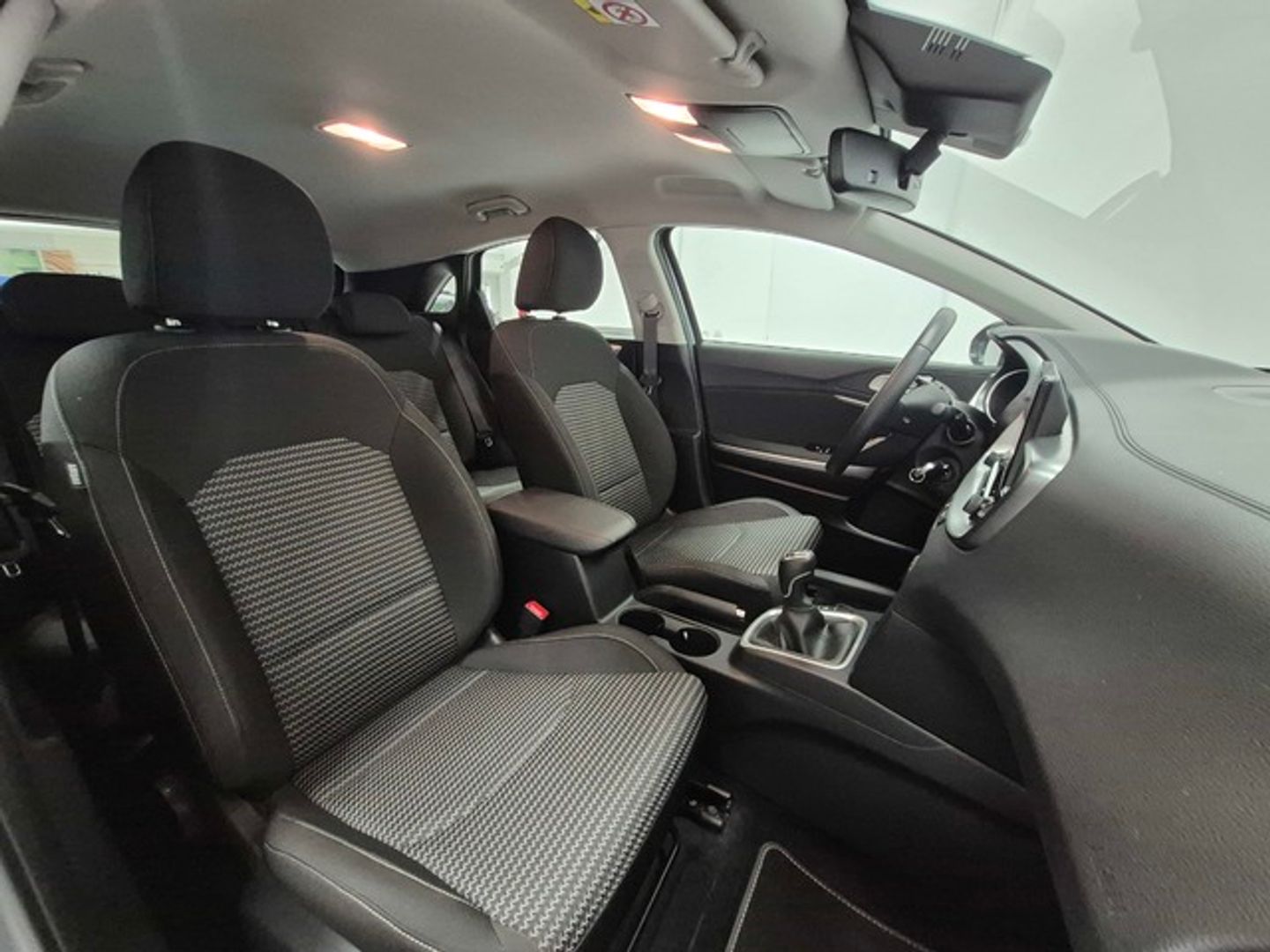 Kia Ceed 1.0 T-GDI Drive 74 kW (100 CV)