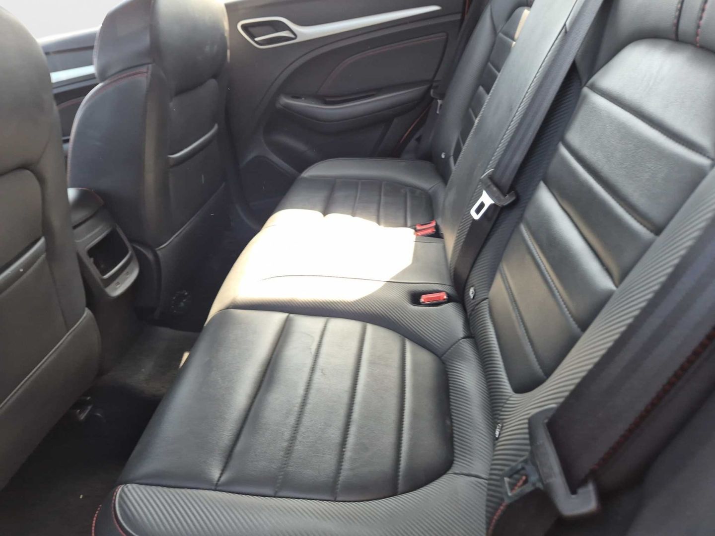 MG ZS 1.0T Luxury Auto 82 kW (111 CV)
