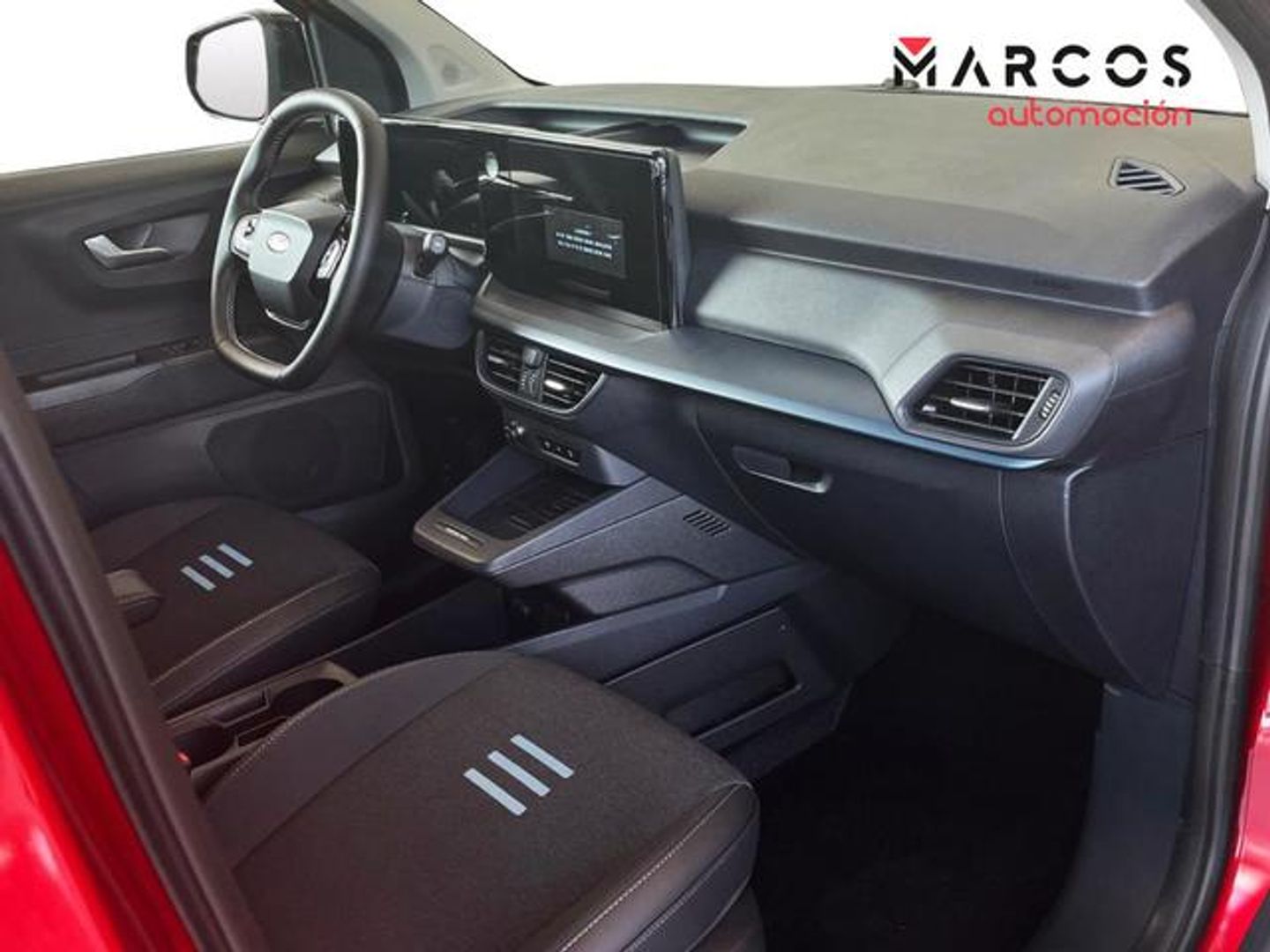 Ford Tourneo Courier BEV 43,5kWh Active Auto 100 kW (136 CV)