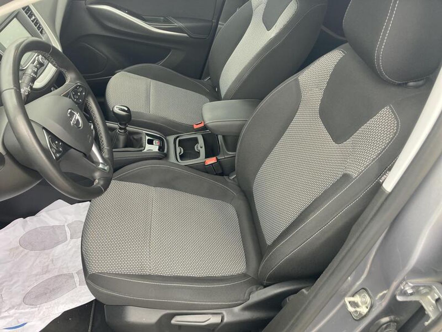 Opel Grandland X 1.5 CDTi Selective 96 kW (130 CV)