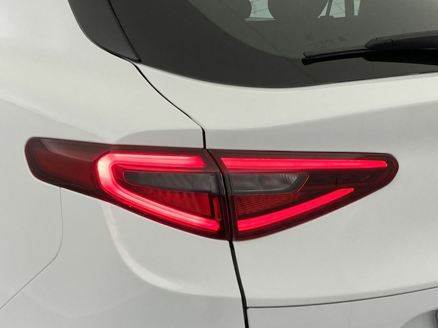 Alfa Romeo Stelvio 2.2 Diésel Super RWD 118 kW (160 CV)