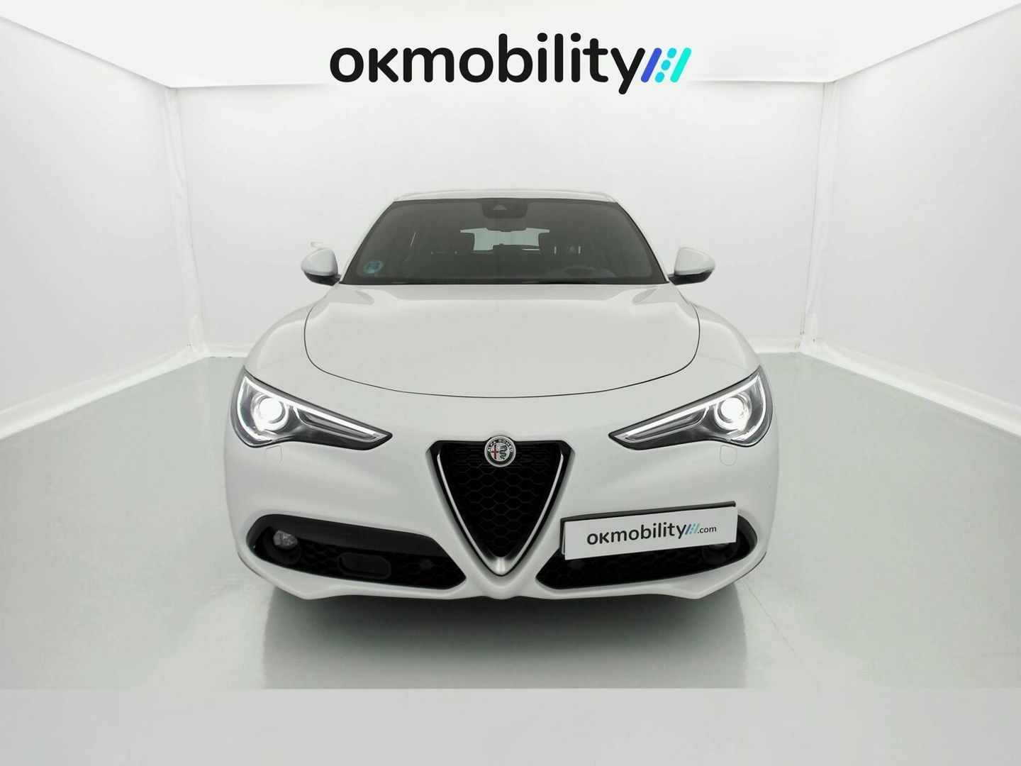Alfa Romeo Stelvio 2.2 Diésel Super RWD 118 kW (160 CV)