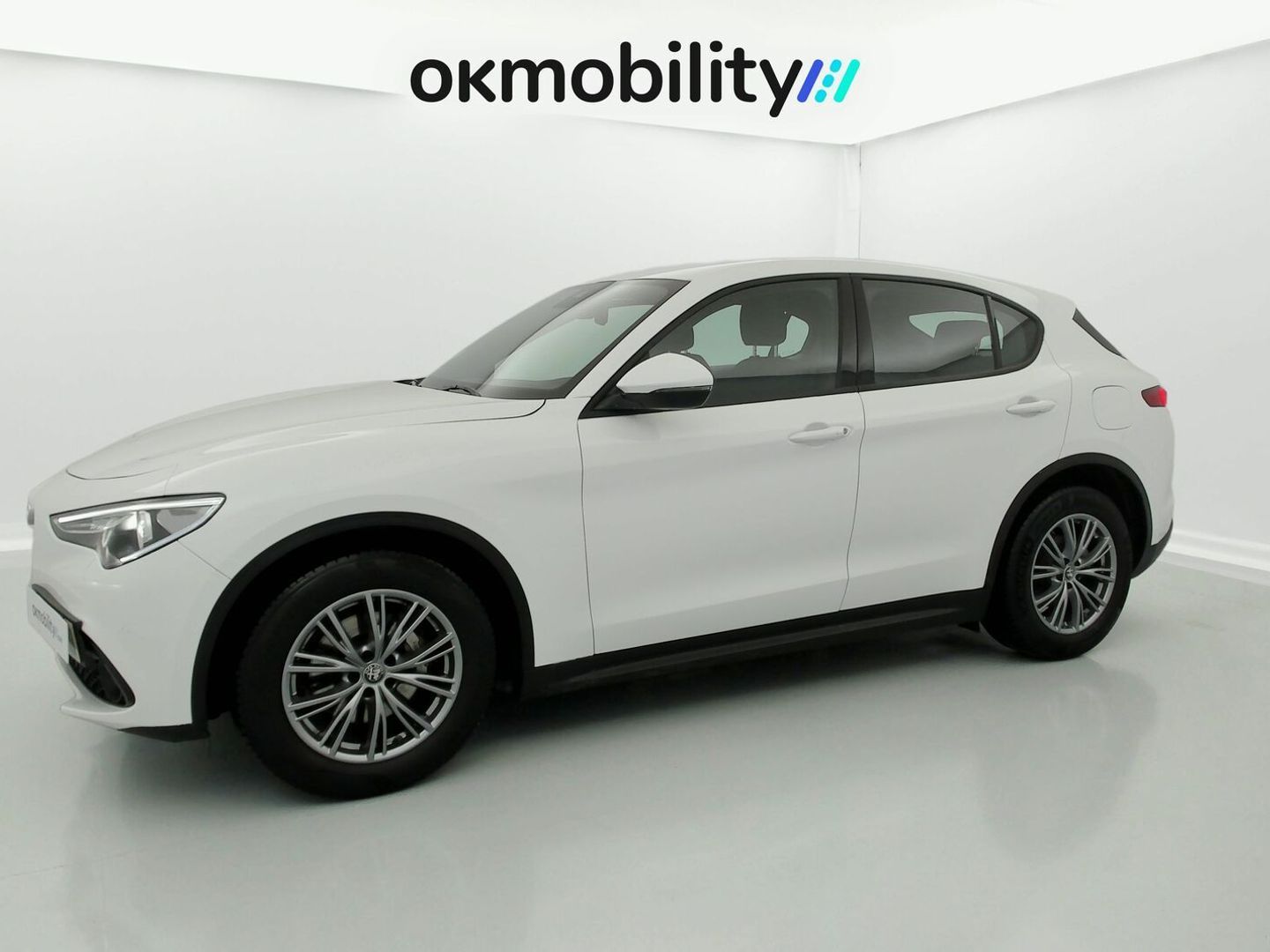 Alfa Romeo Stelvio 2.2 Diésel Super RWD 118 kW (160 CV)