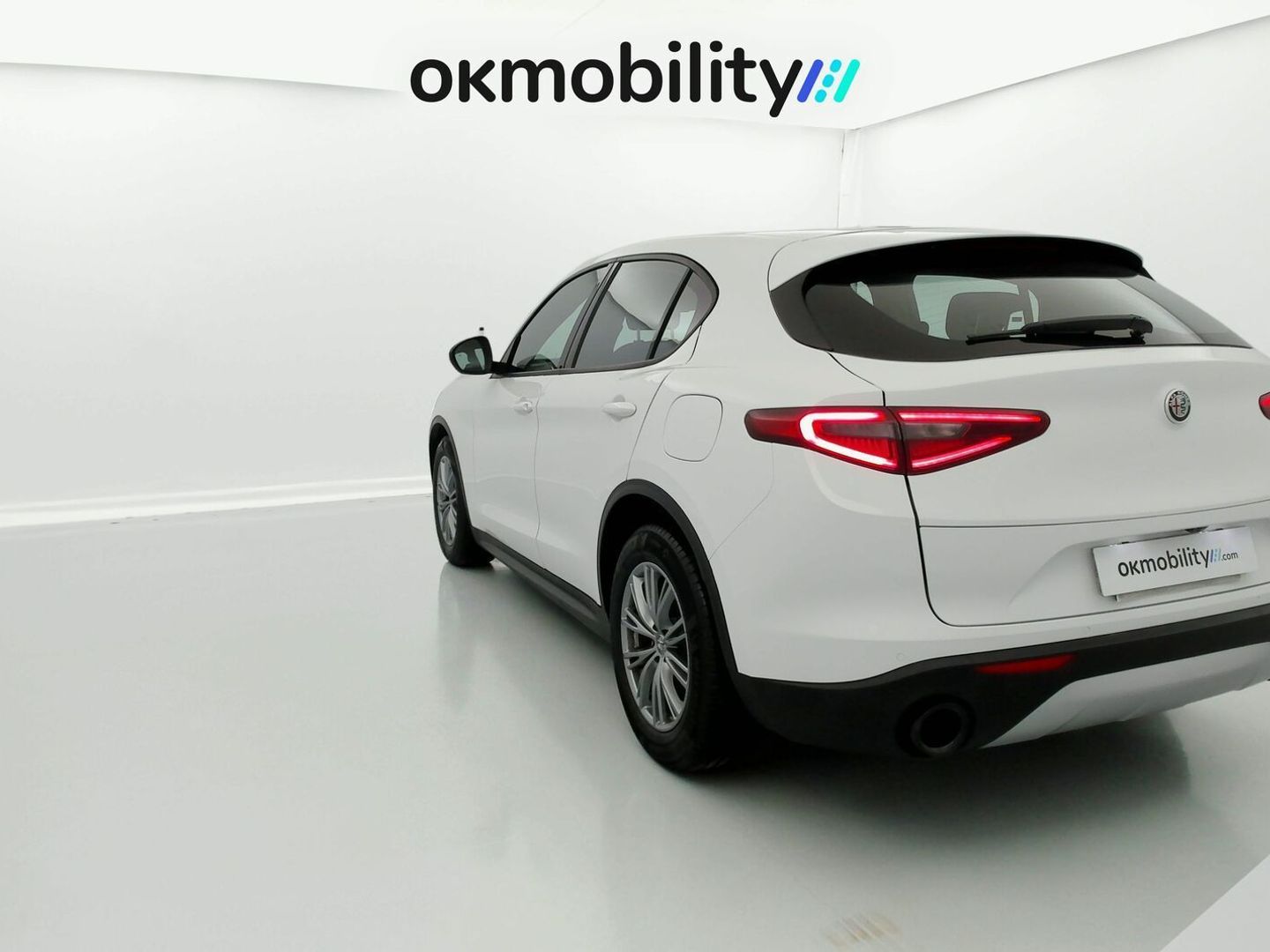 Alfa Romeo Stelvio 2.2 Diésel Super RWD 118 kW (160 CV)