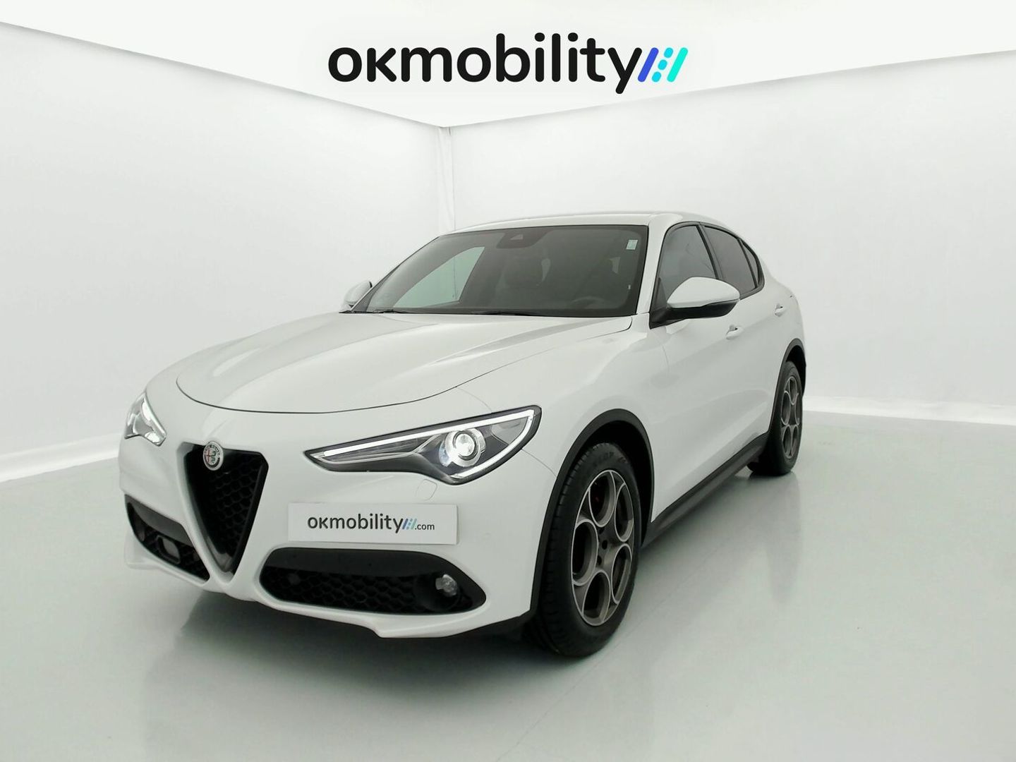Alfa Romeo Stelvio 2.2 Diesel Sprint RWD 118 kW (160 CV) Blanco SUV