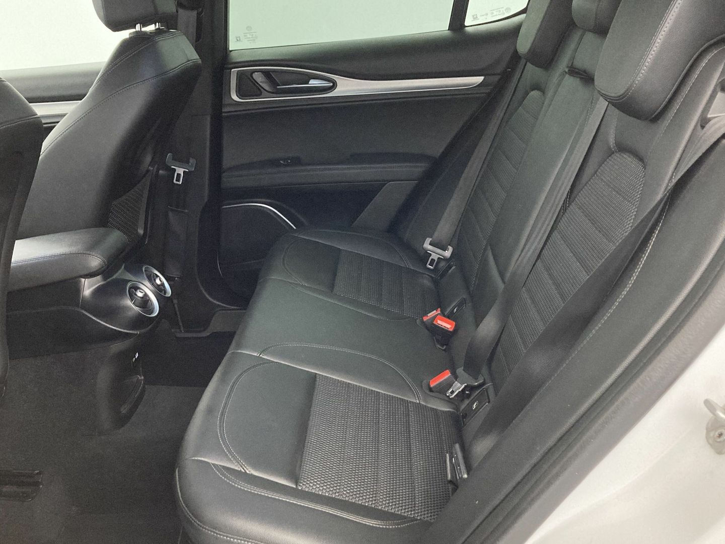 Alfa Romeo Stelvio 2.2 Diesel Sprint RWD 118 kW (160 CV)
