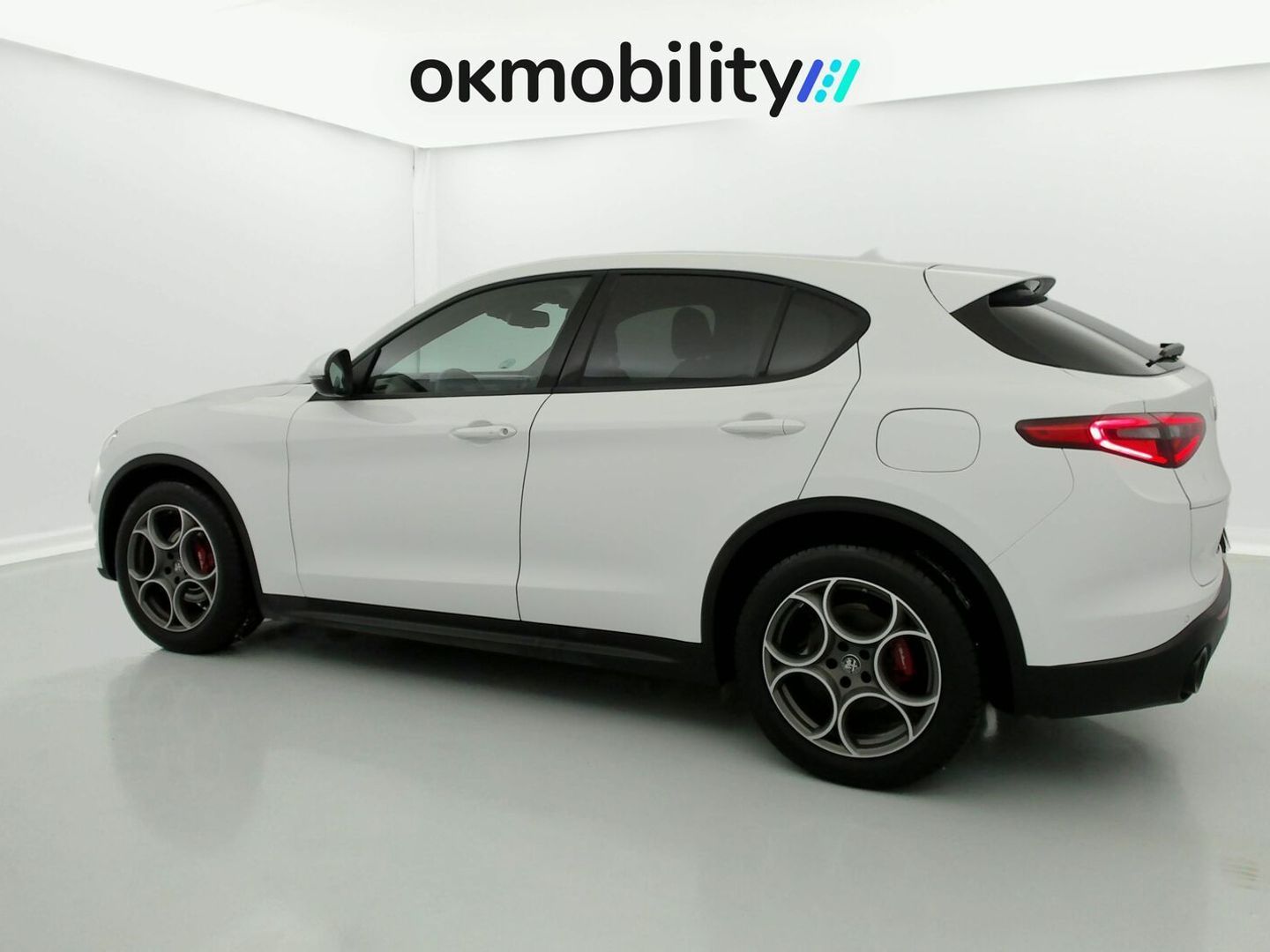 Alfa Romeo Stelvio 2.2 Diesel Sprint RWD 118 kW (160 CV)