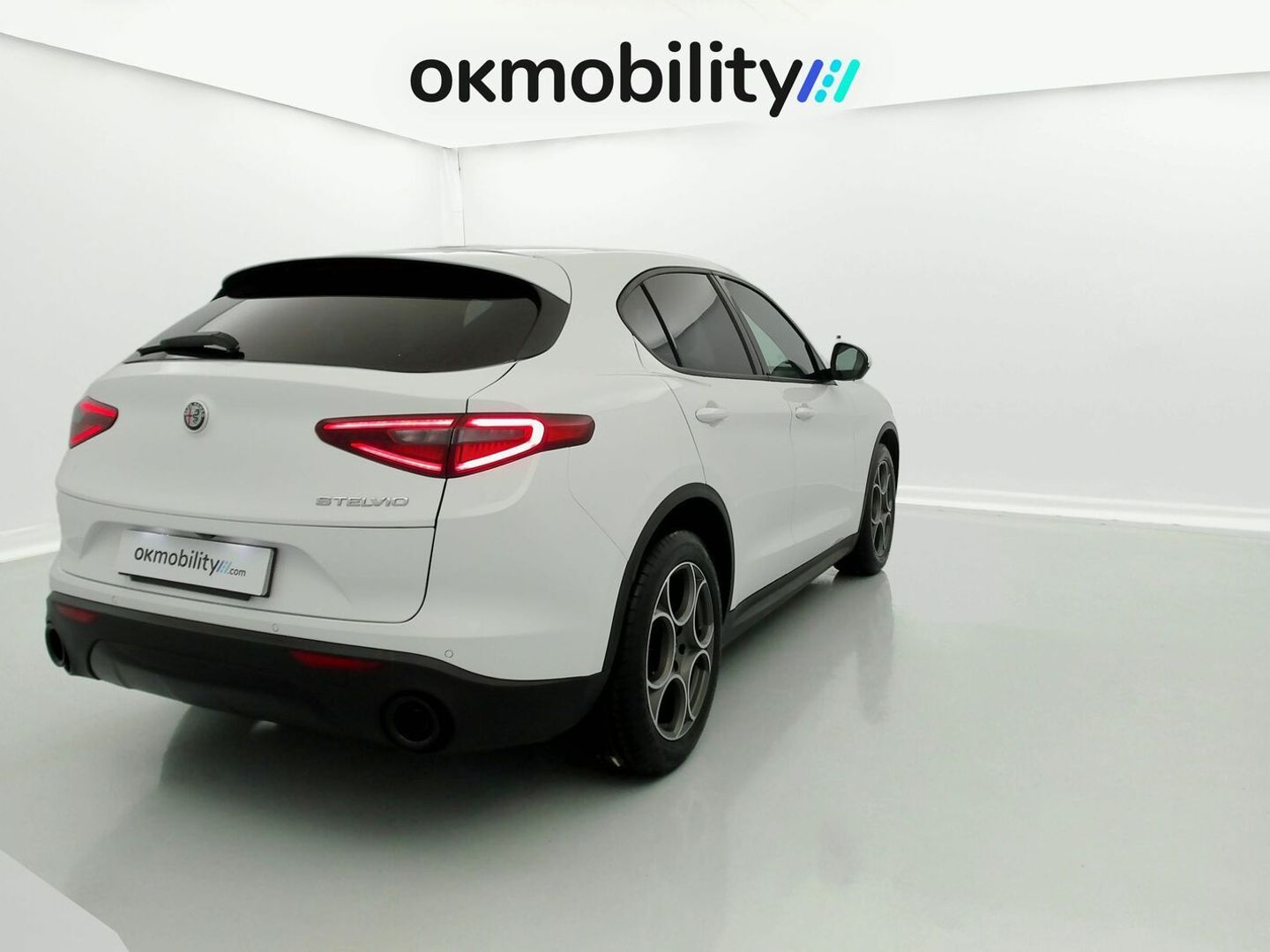 Alfa Romeo Stelvio 2.2 Diesel Sprint RWD 118 kW (160 CV)